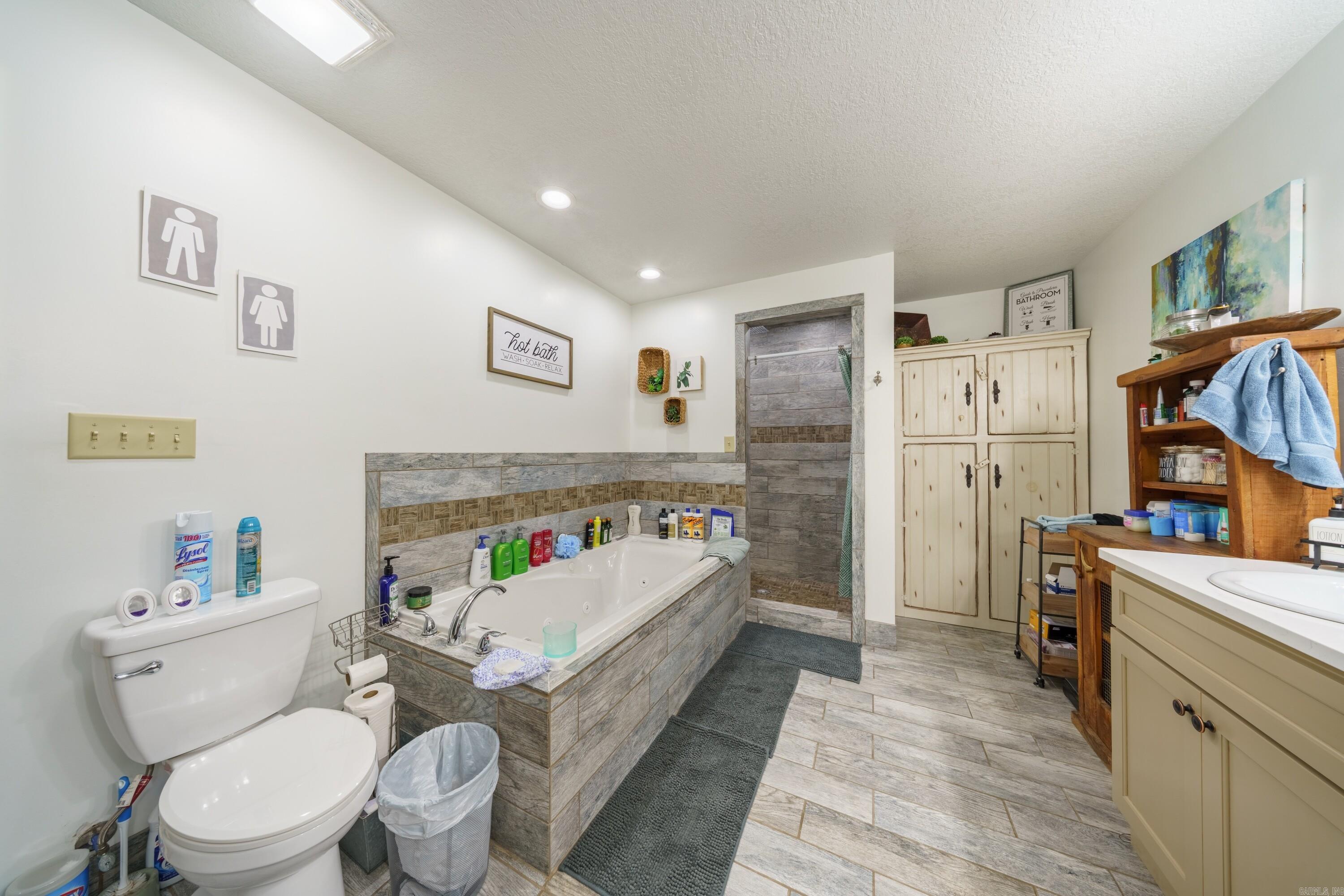 151 Rich Hollow Batesville, AR 72501