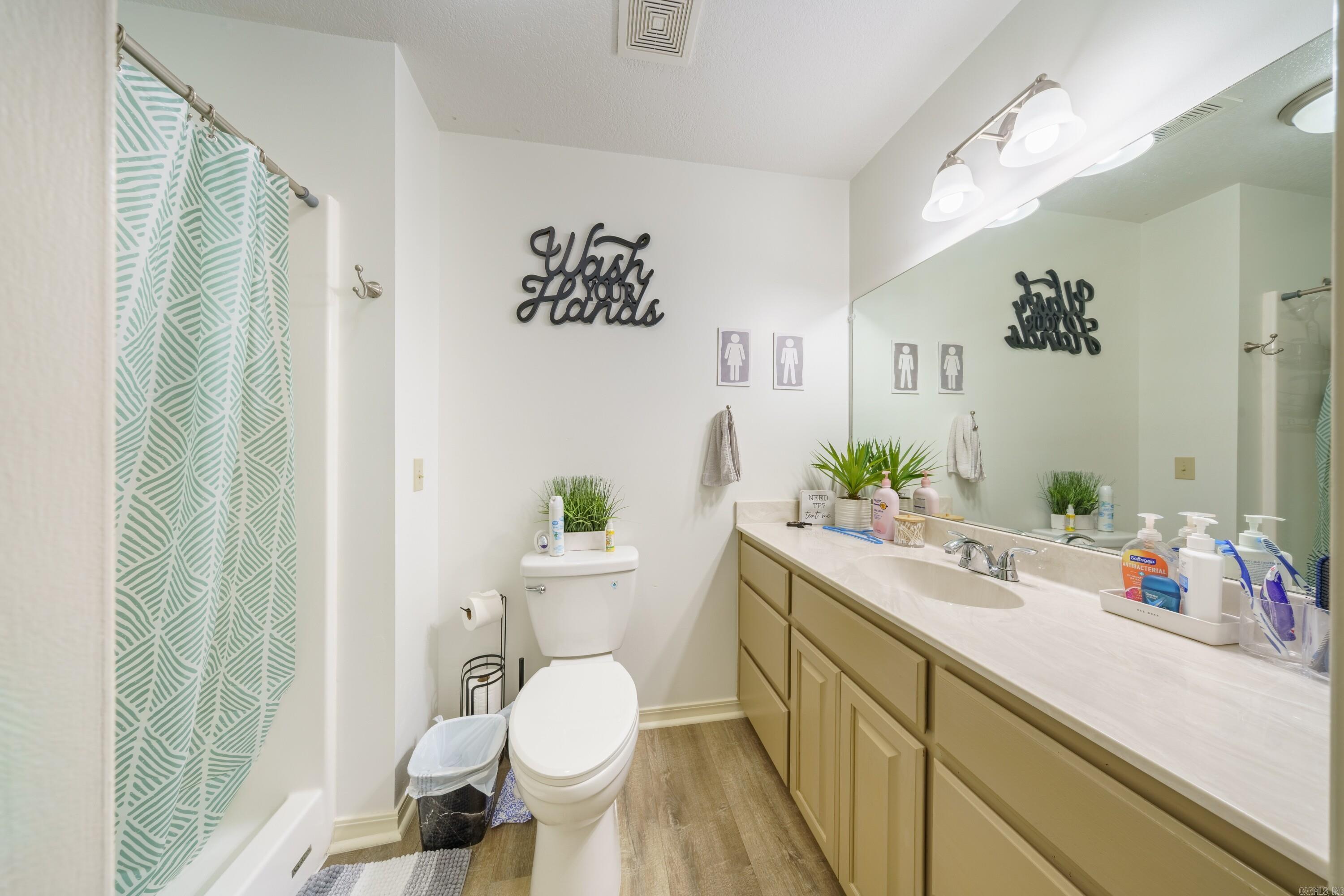 151 Rich Hollow Batesville, AR 72501