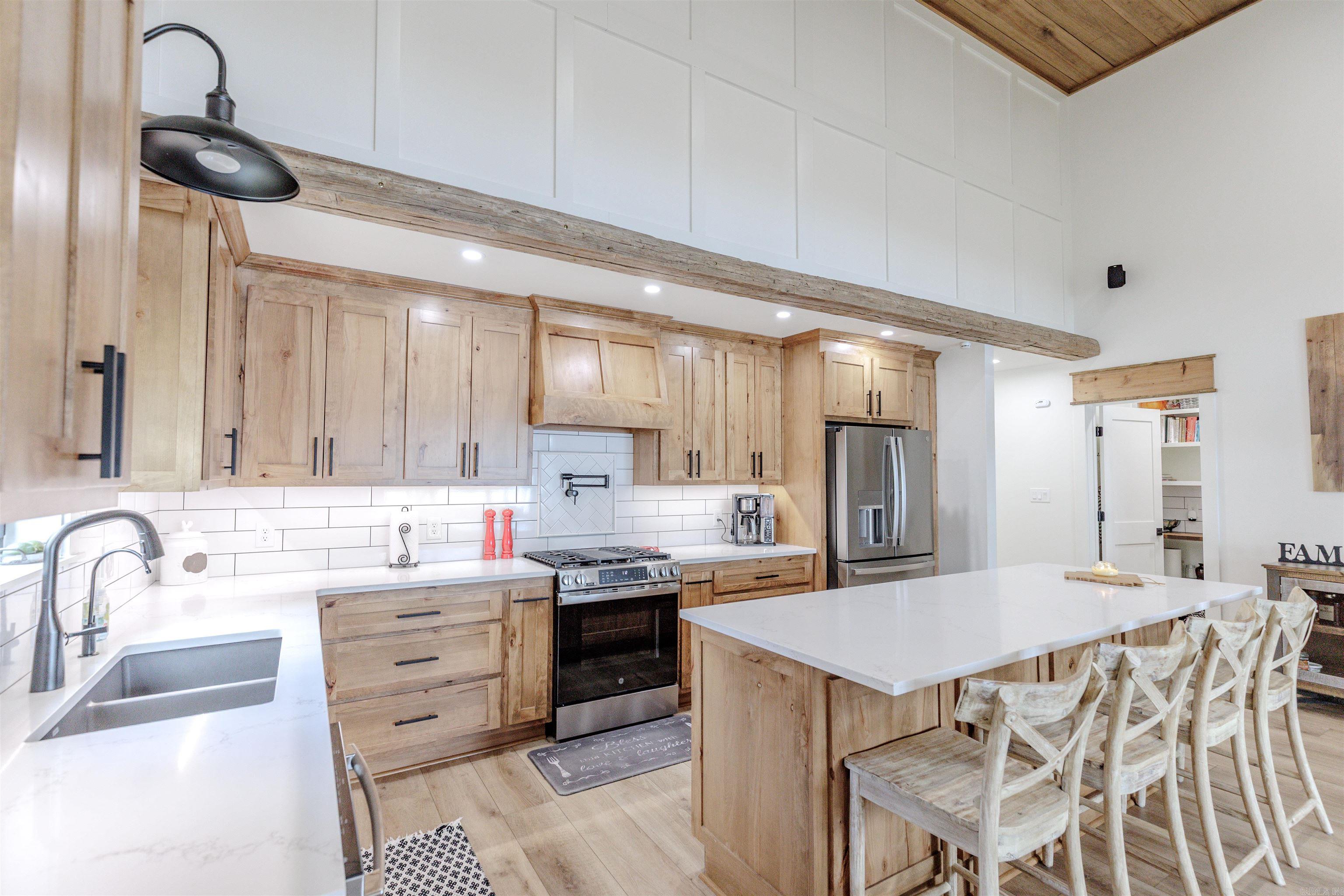 5 Lea  Perryville, AR