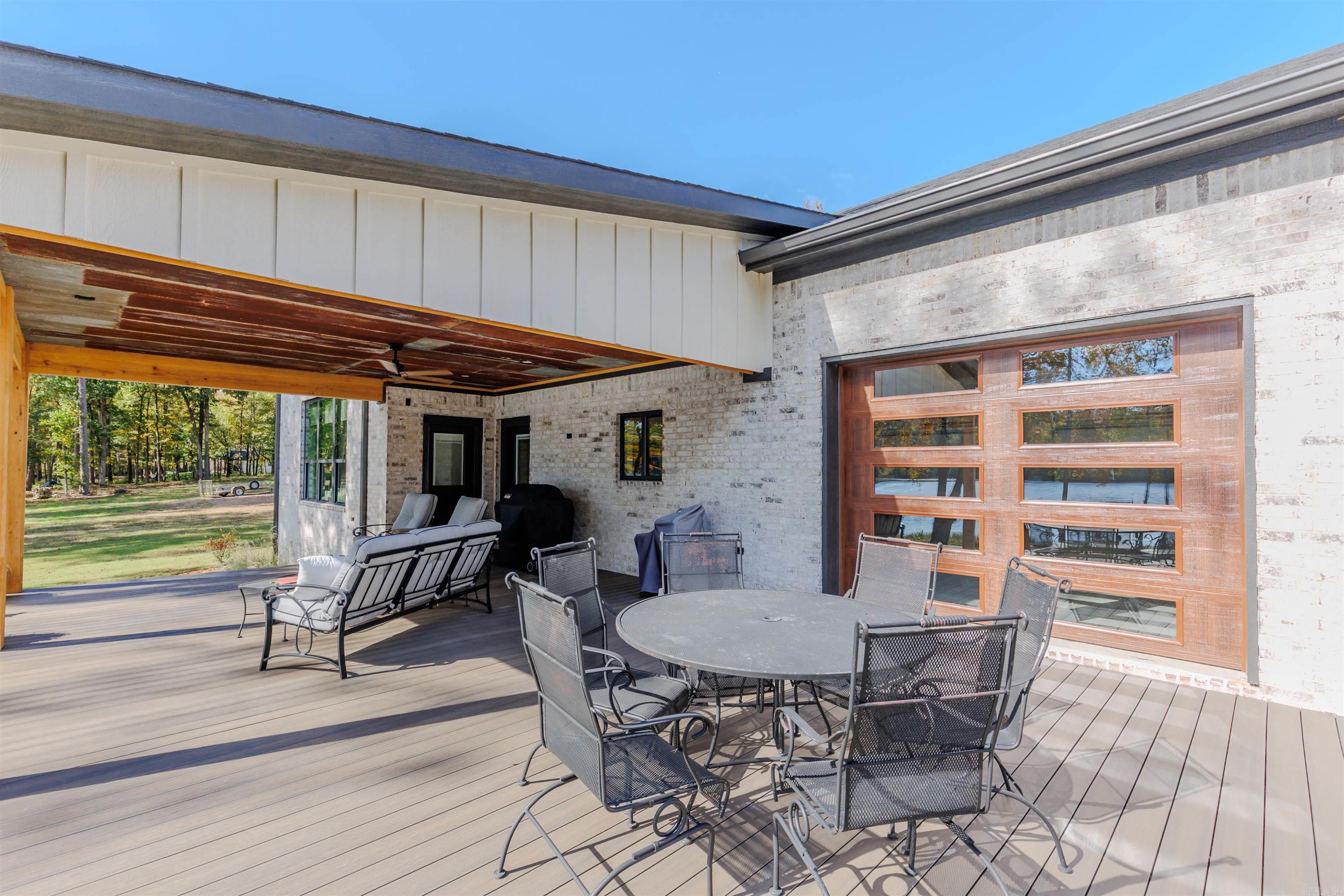 5 Lea  Perryville, AR