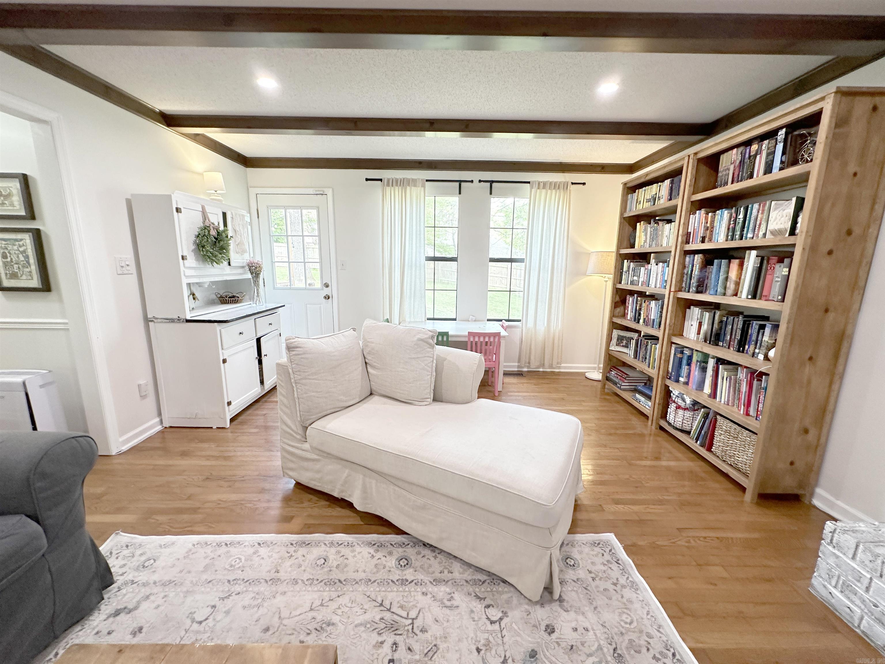 17 Laver Circle Little Rock, AR 72210-5759