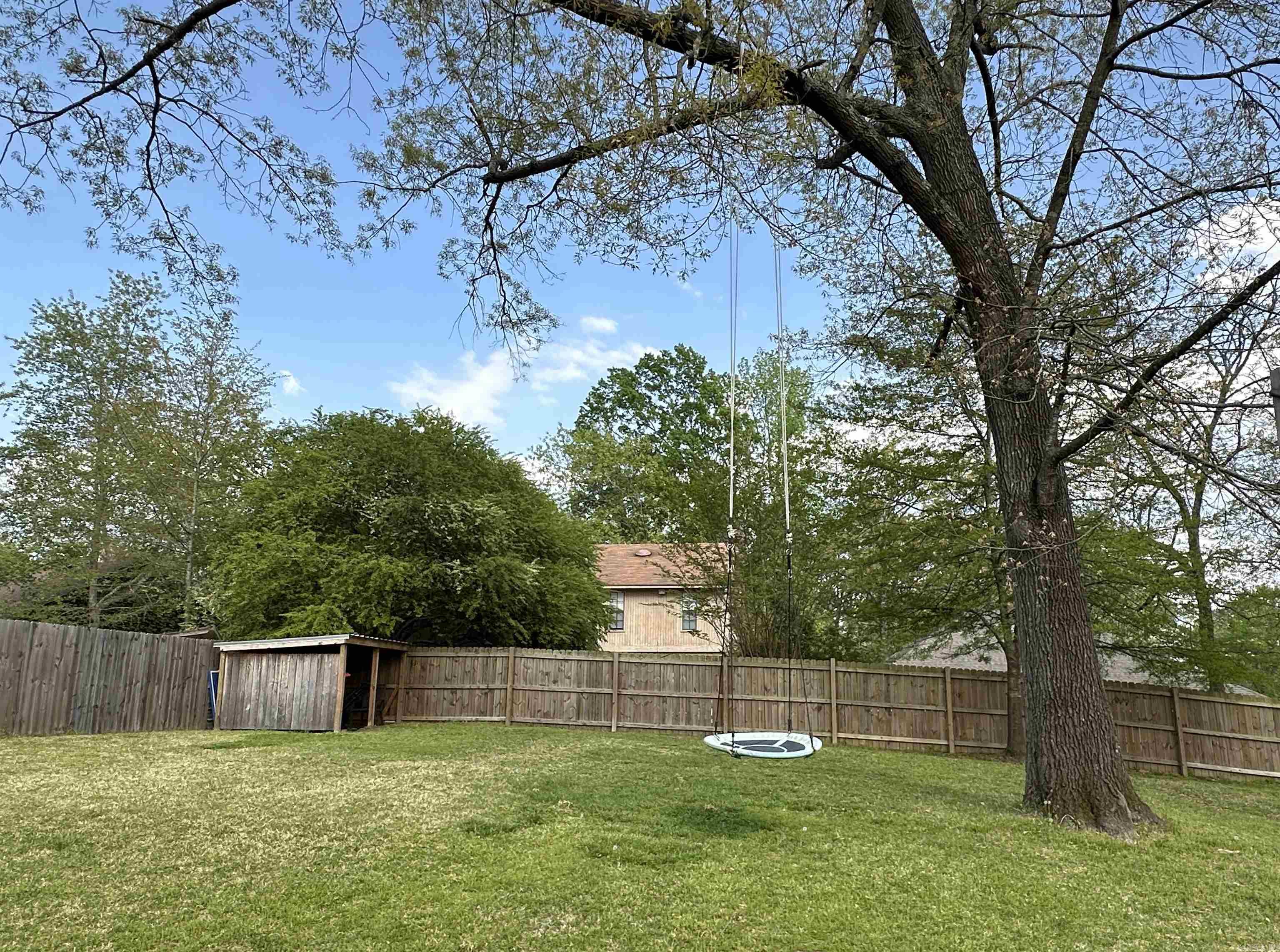 17 Laver Circle Little Rock, AR 72210-5759