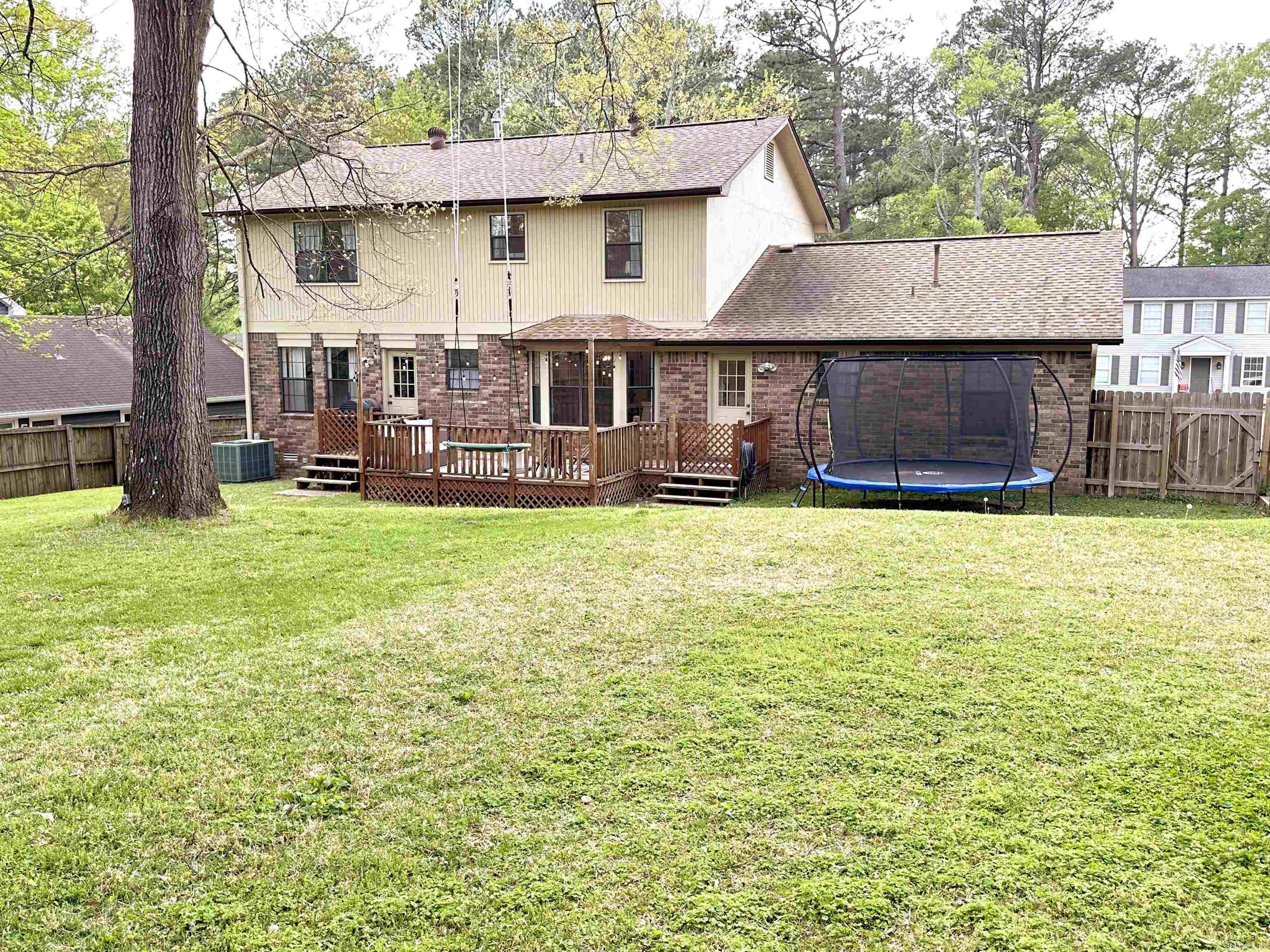 17 Laver Circle Little Rock, AR 72210-5759