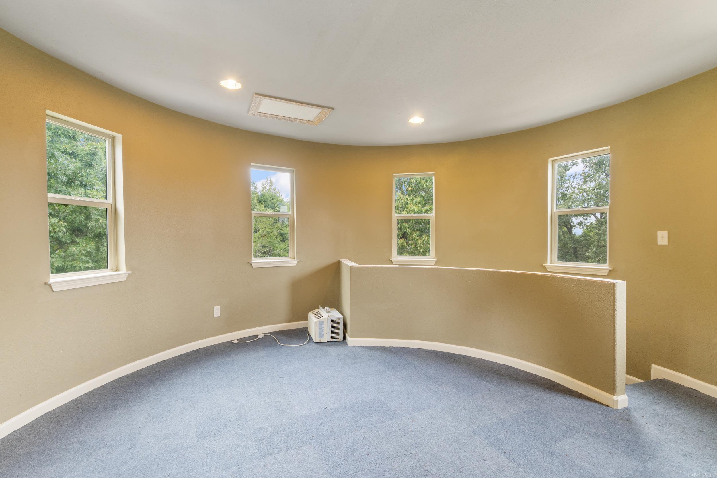 1045 Scarlett Lane Bauxite, AR 72011