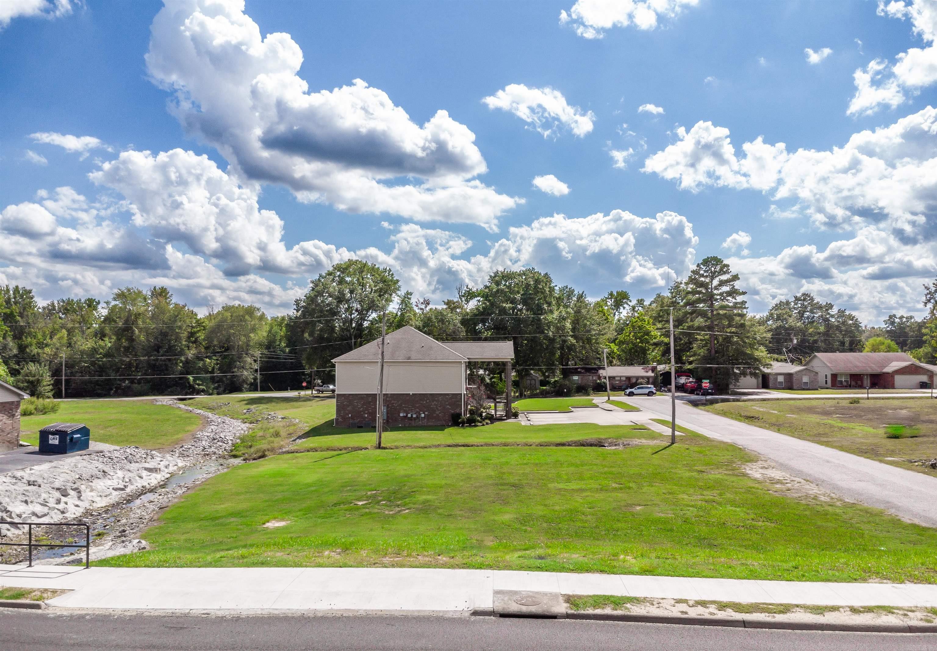 2900 E Kiehl  Sherwood, AR