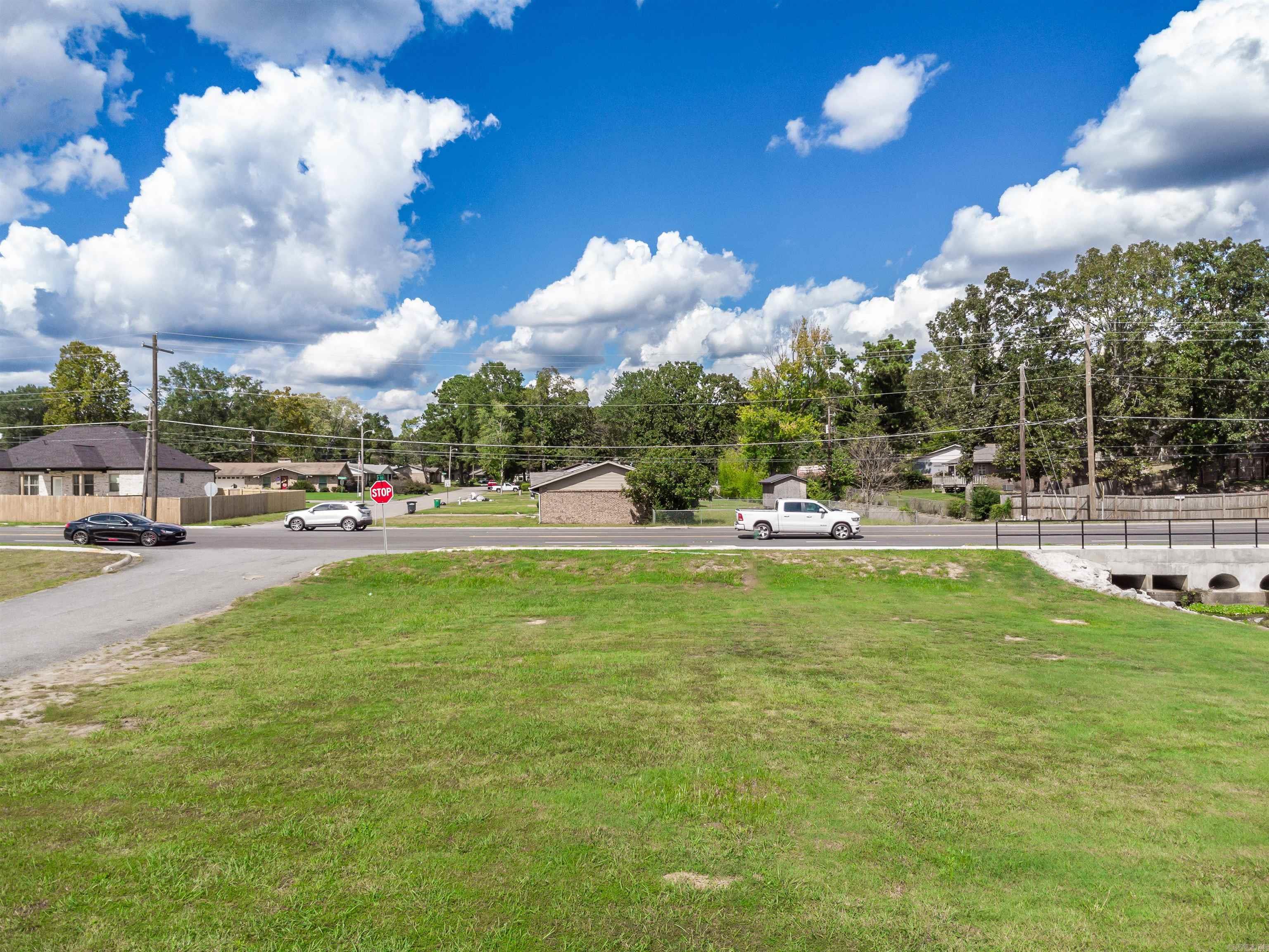 2900 E Kiehl  Sherwood, AR