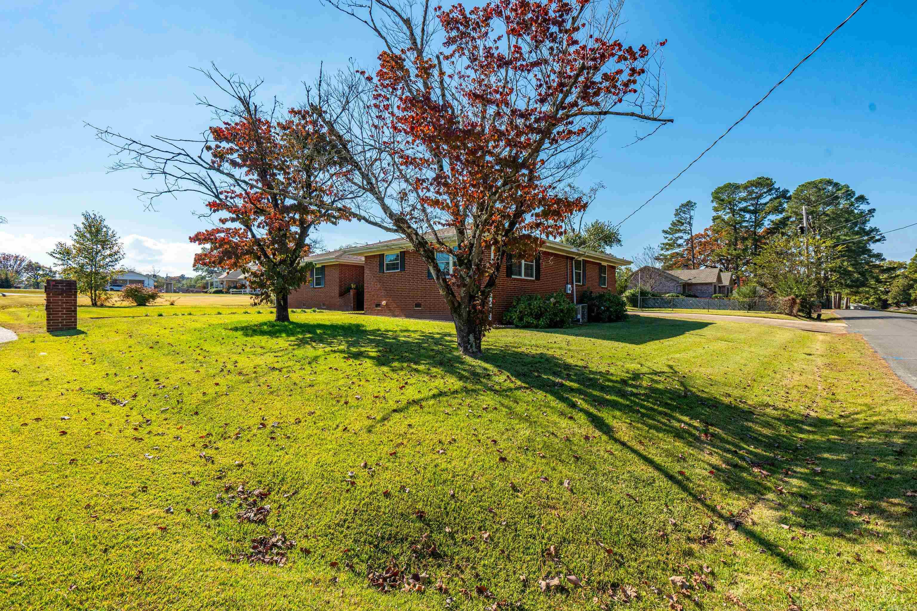 2106 Taylor Street Malvern, AR 72104