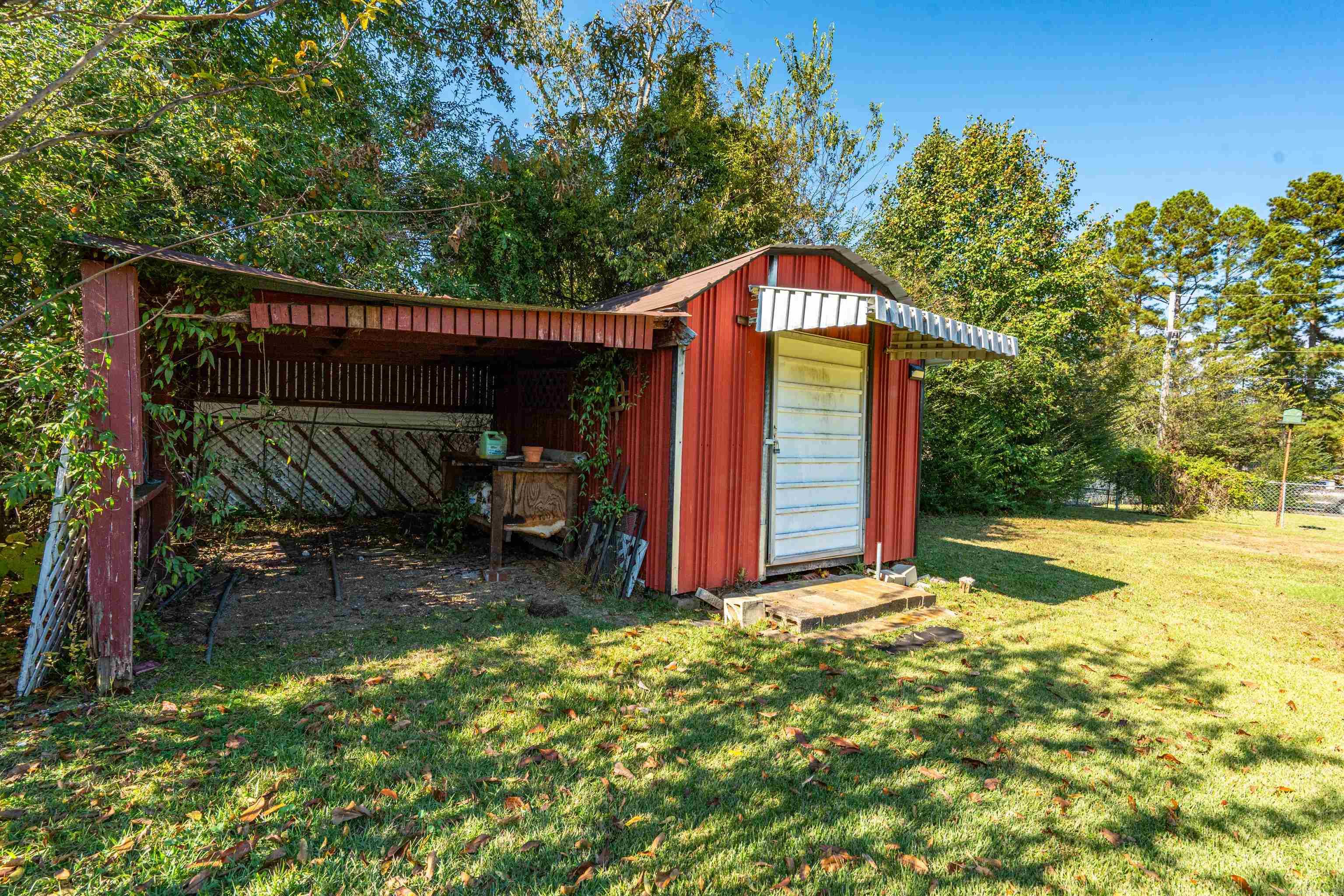 2106 Taylor Street Malvern, AR 72104