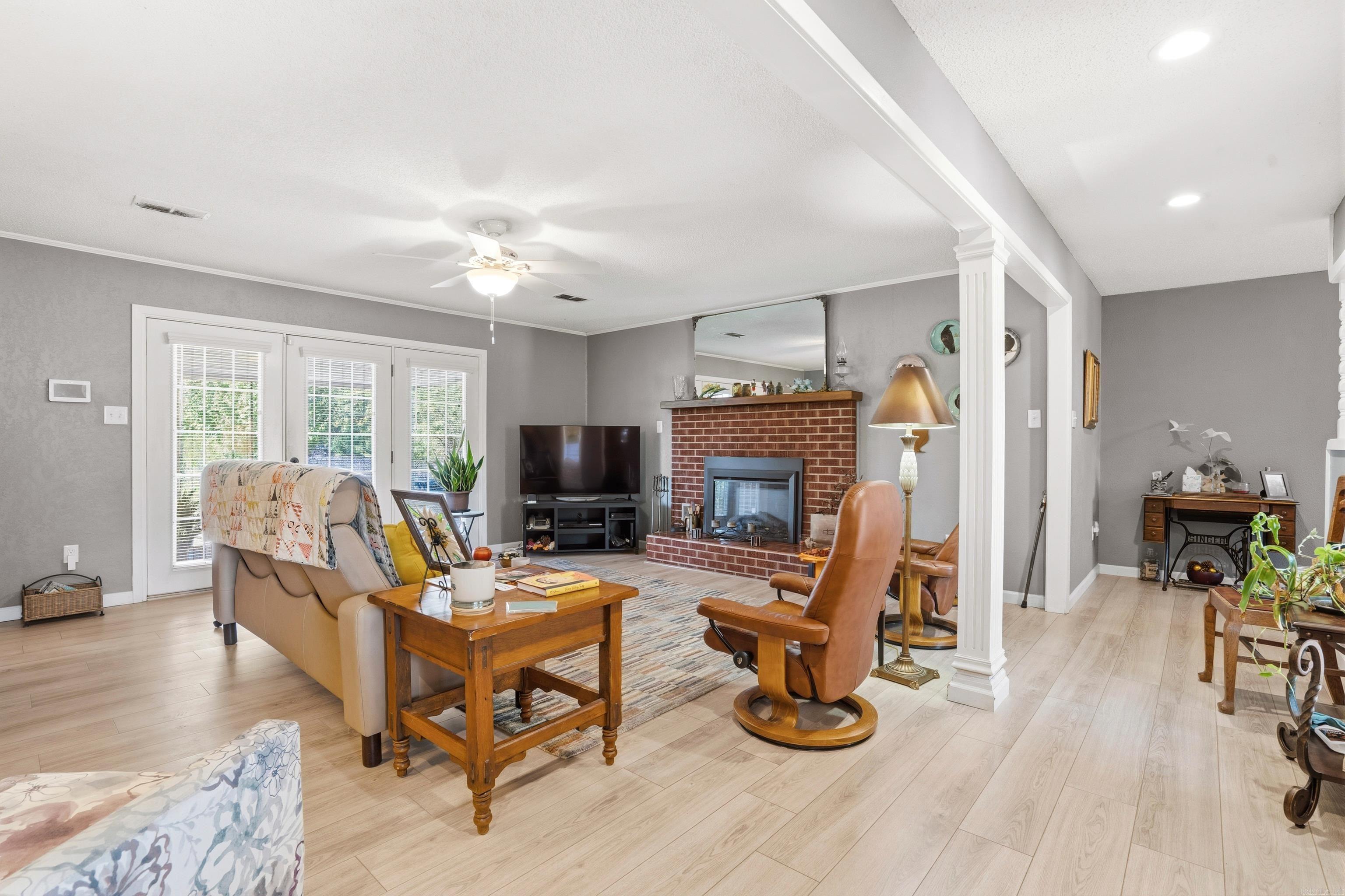 2106 Taylor Street Malvern, AR 72104