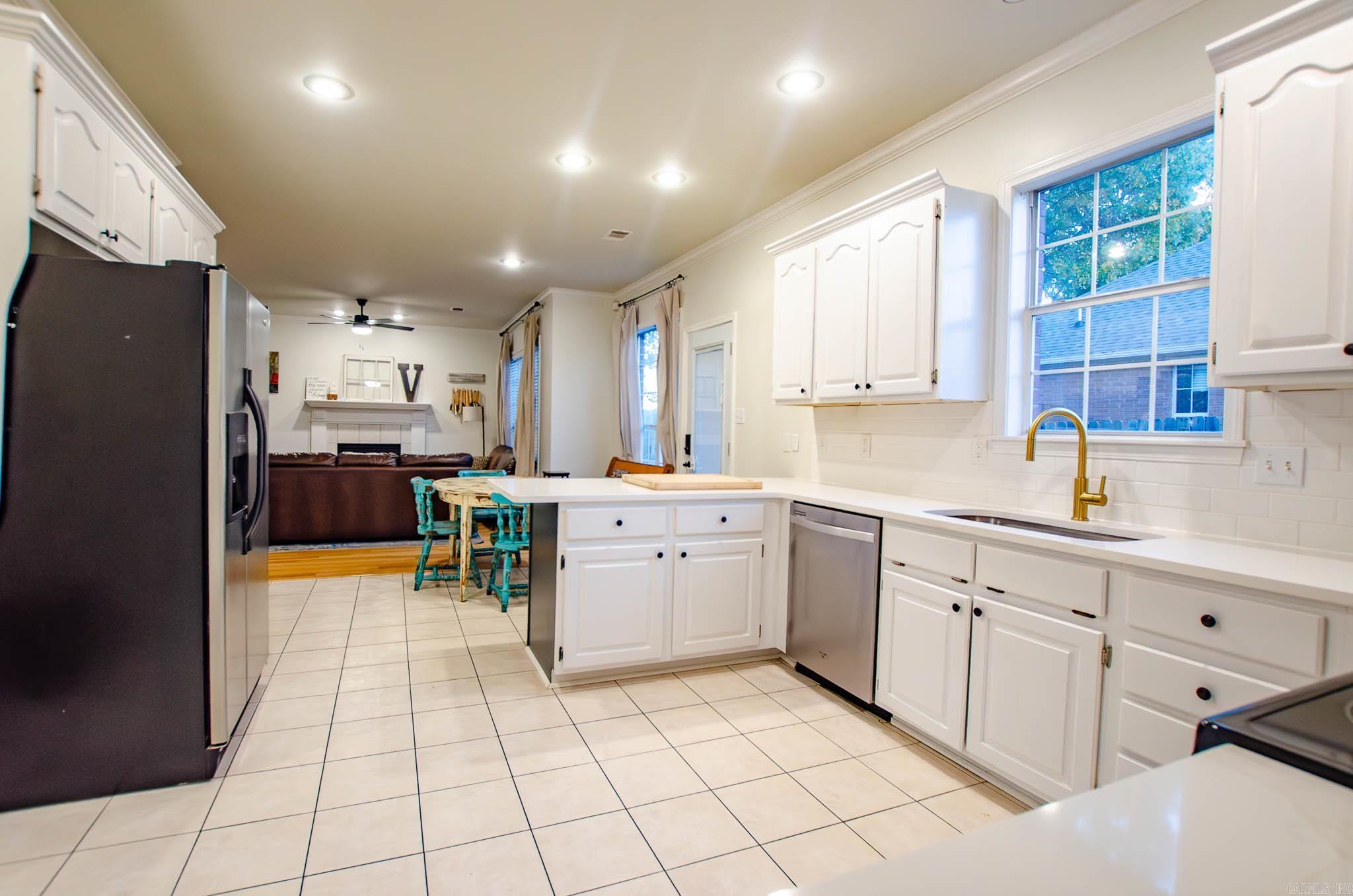 4202 Stephanie Lane Jonesboro, AR 72405