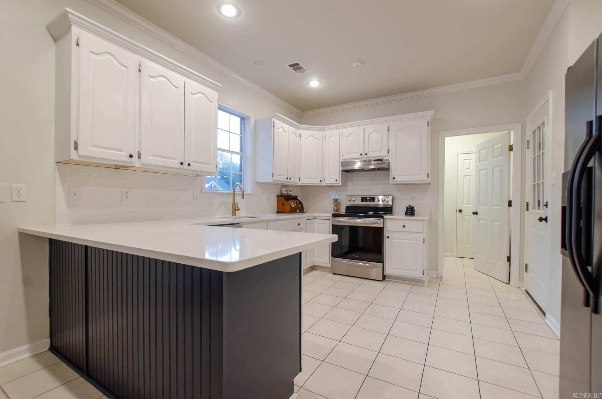 4202 Stephanie Lane Jonesboro, AR 72405