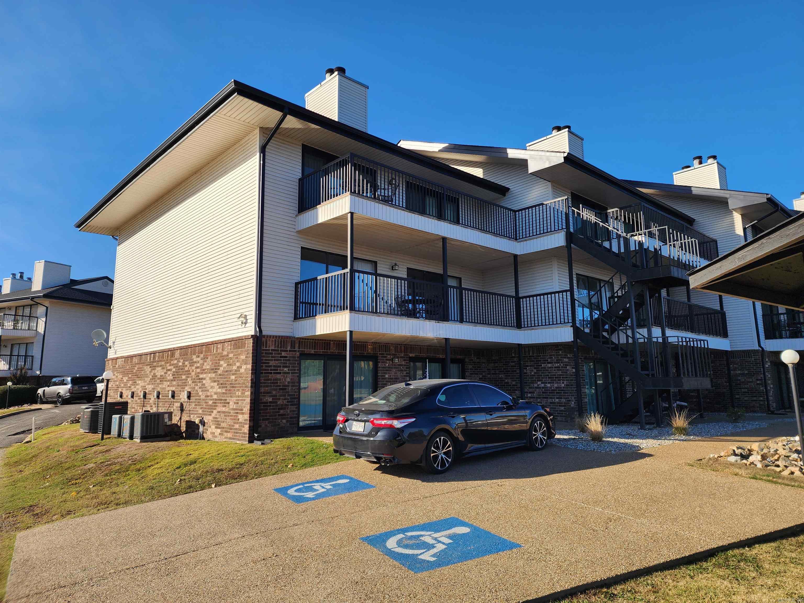 5371 Central Ave Hot Springs, AR 71913