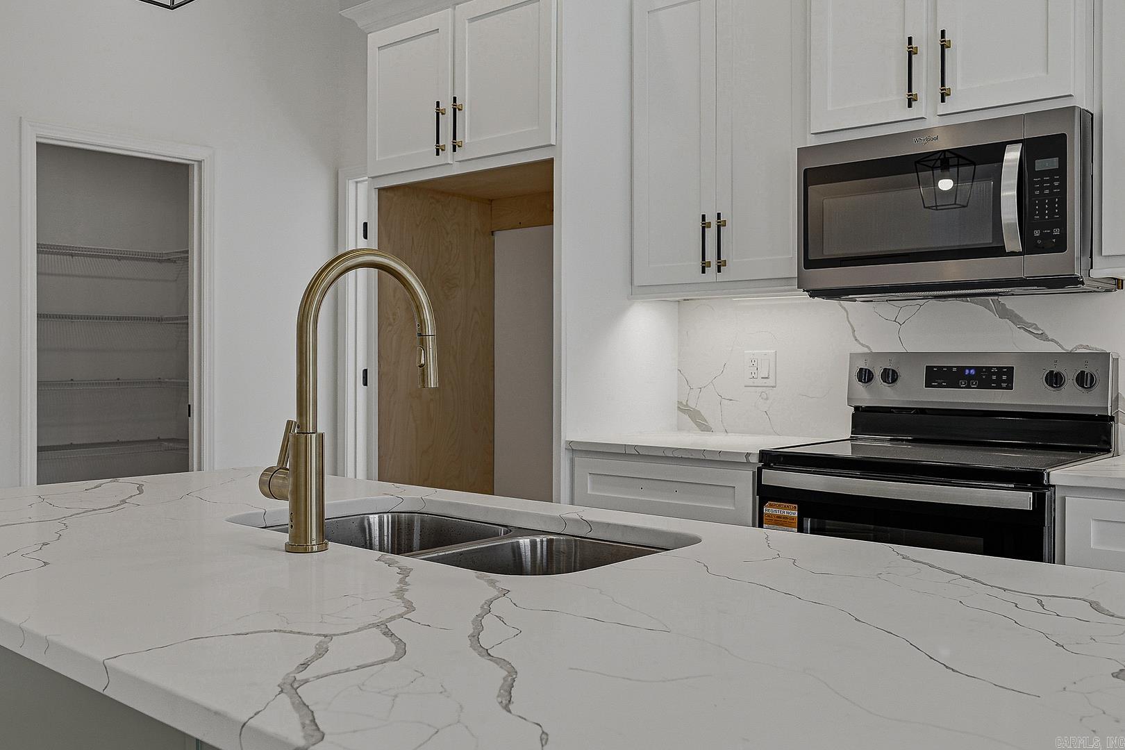 2004 N 8 1/2 Street  Paragould, AR