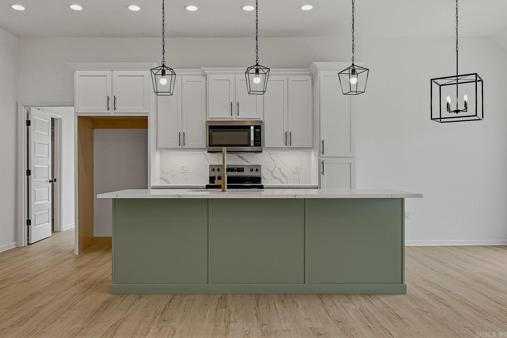 2004 N 8 1/2 Street  Paragould, AR