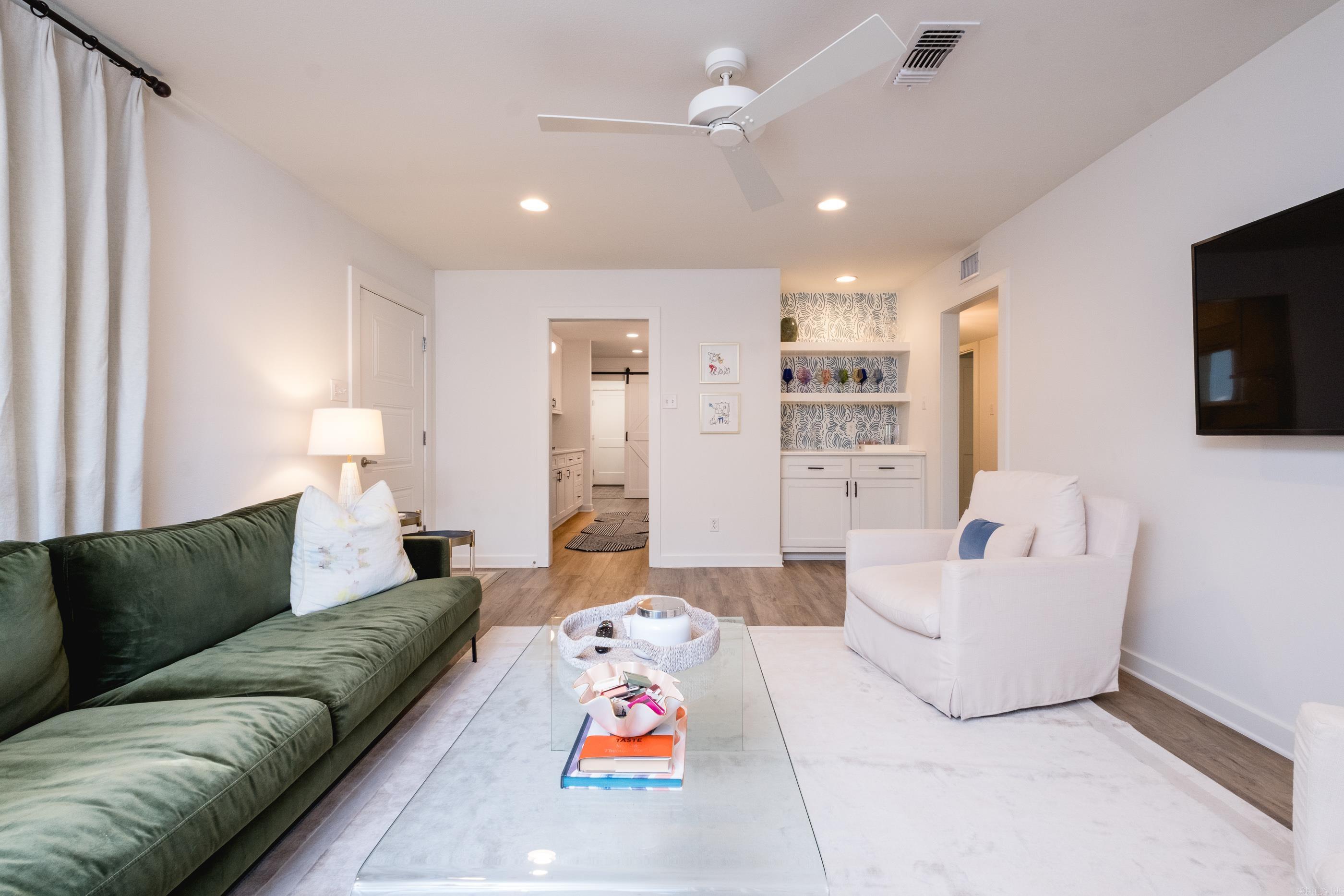 2 White Oak Lane  Little Rock, AR