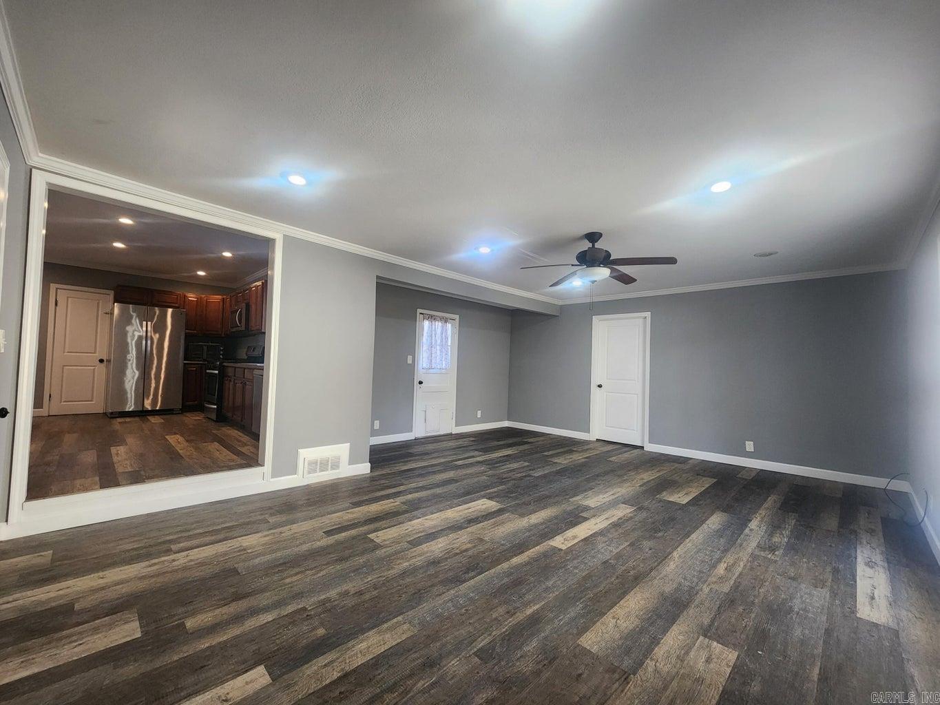 205 E Pine  Batesville, AR