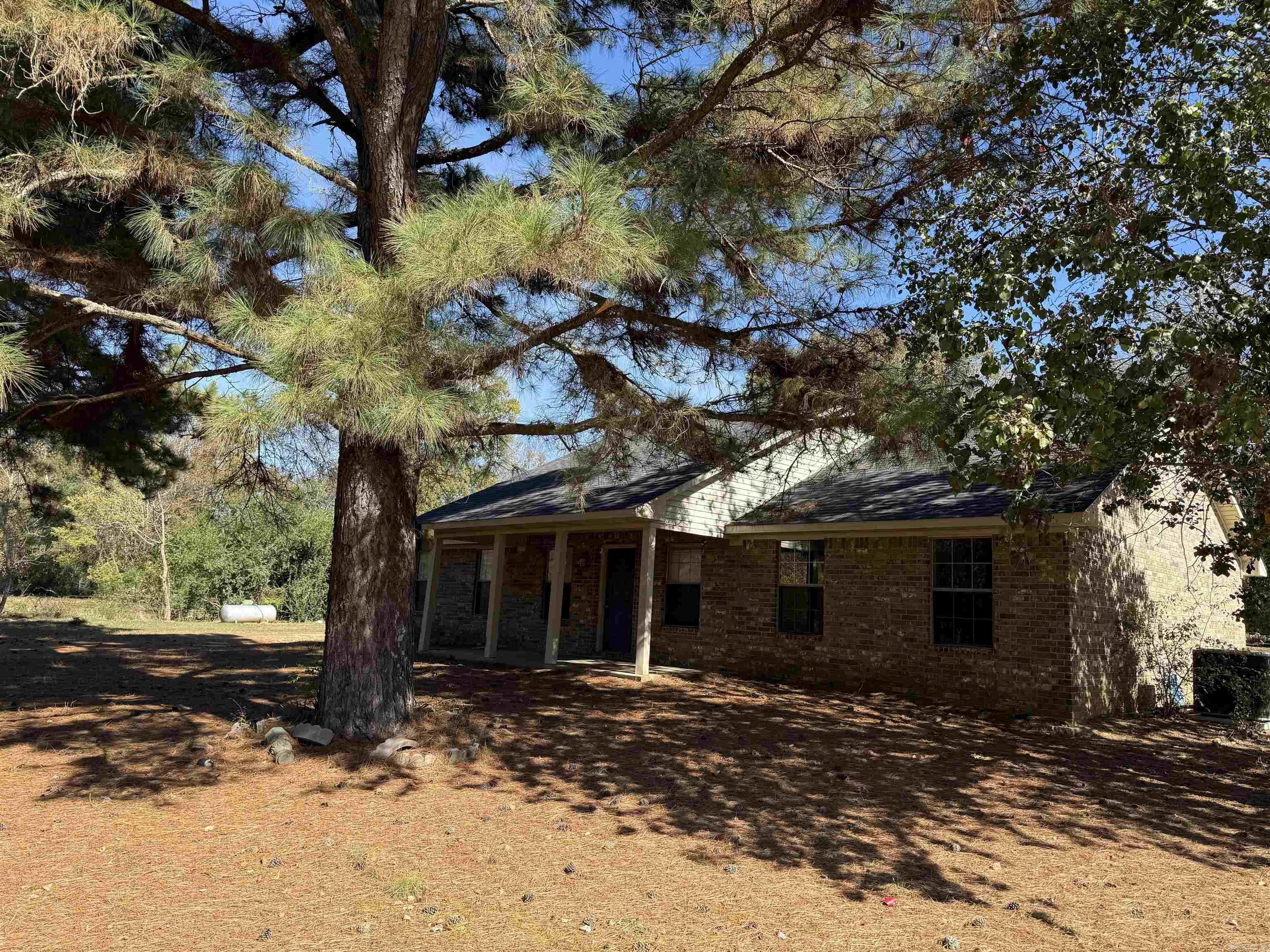 2744 Corinth  Nashville, AR