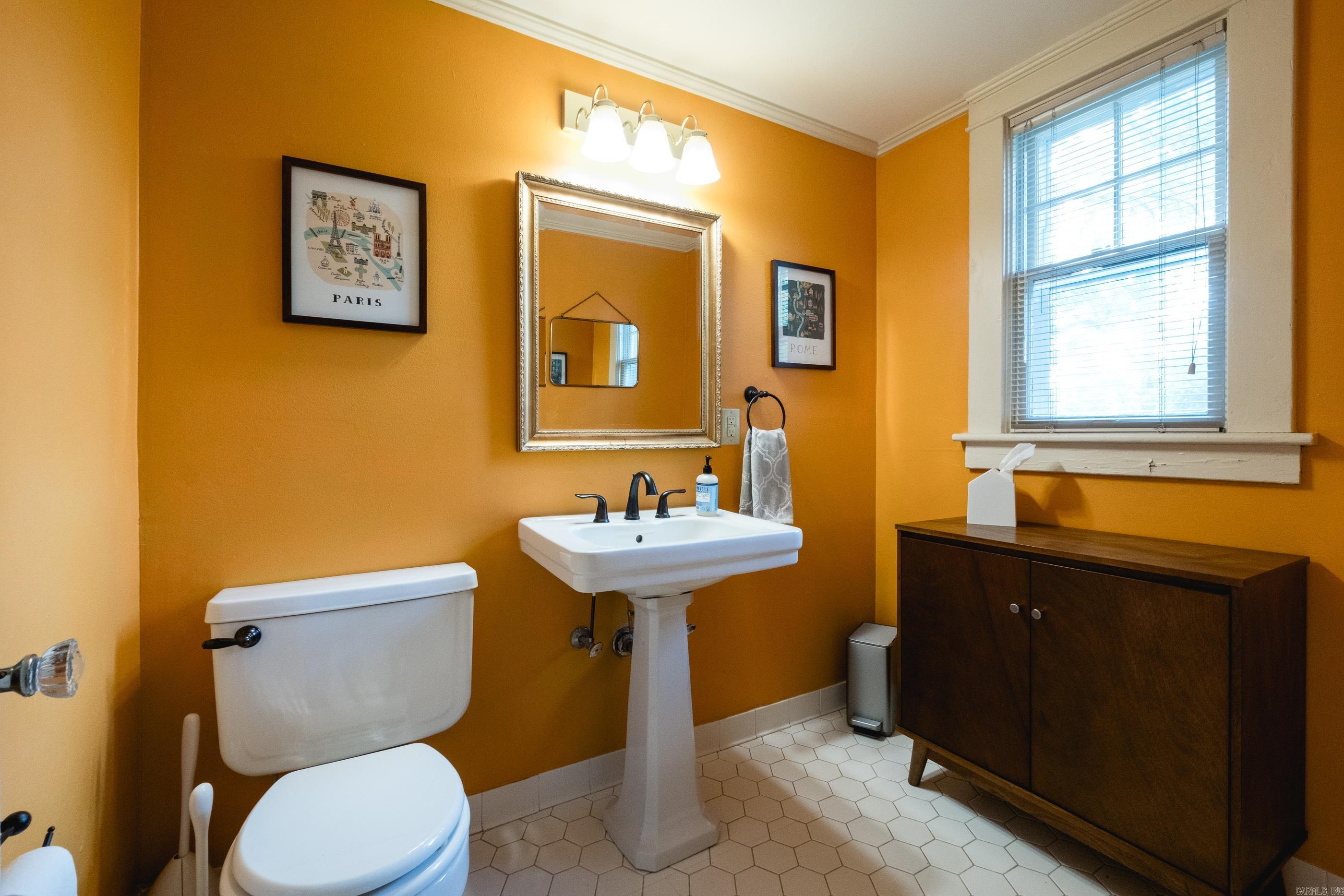 5223 G Street Little Rock, AR 72205