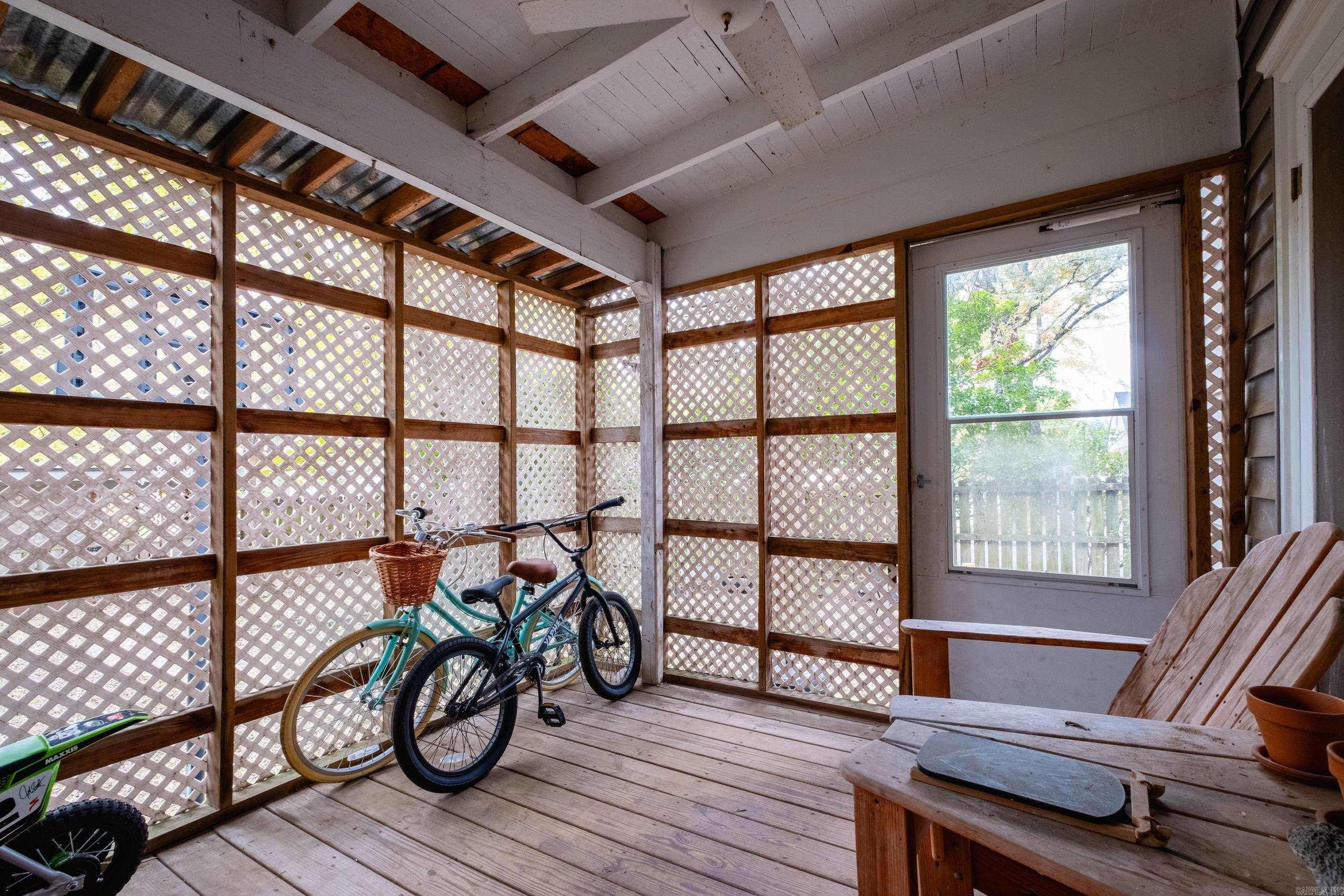 5223 G Street Little Rock, AR 72205