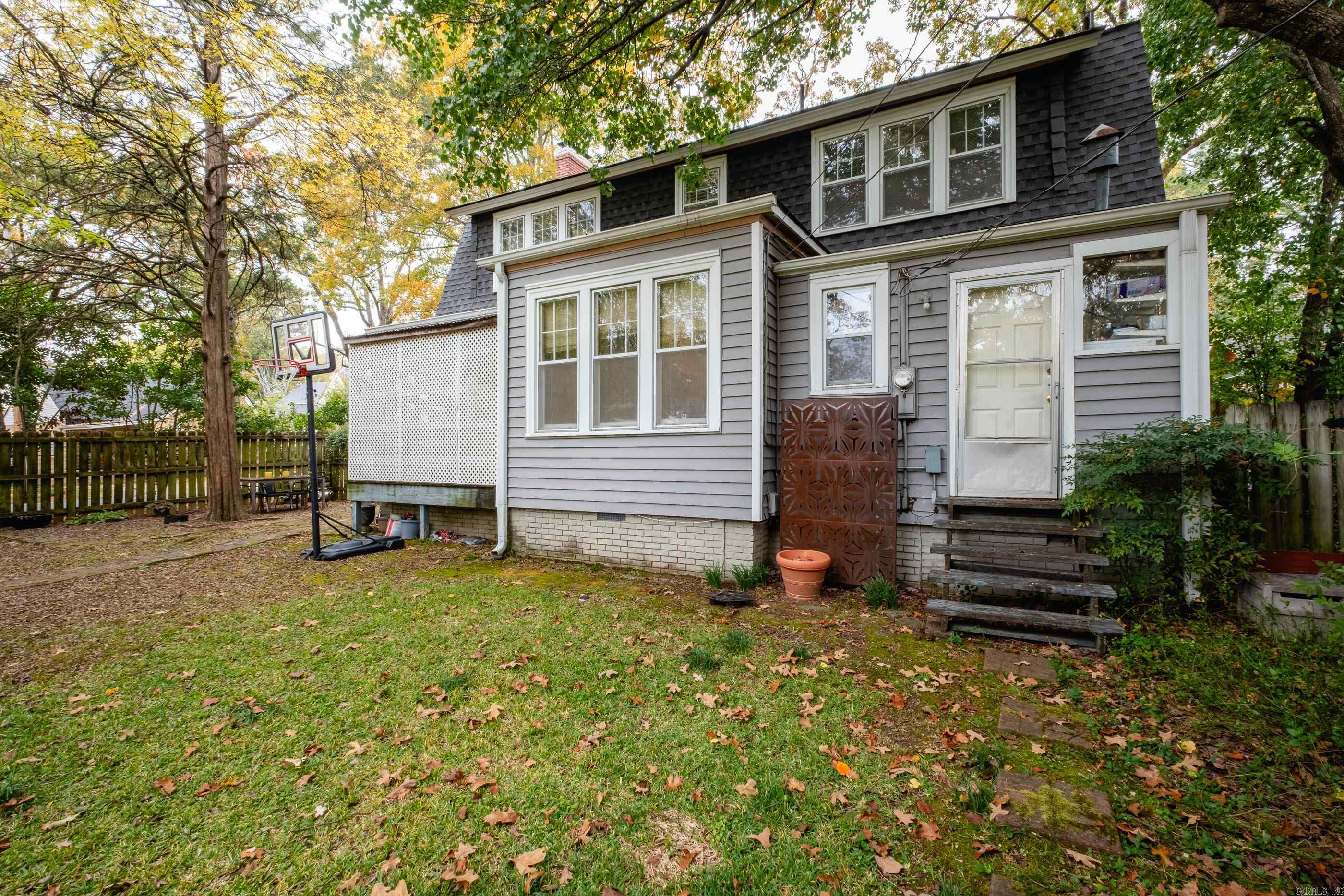 5223 G Street Little Rock, AR 72205