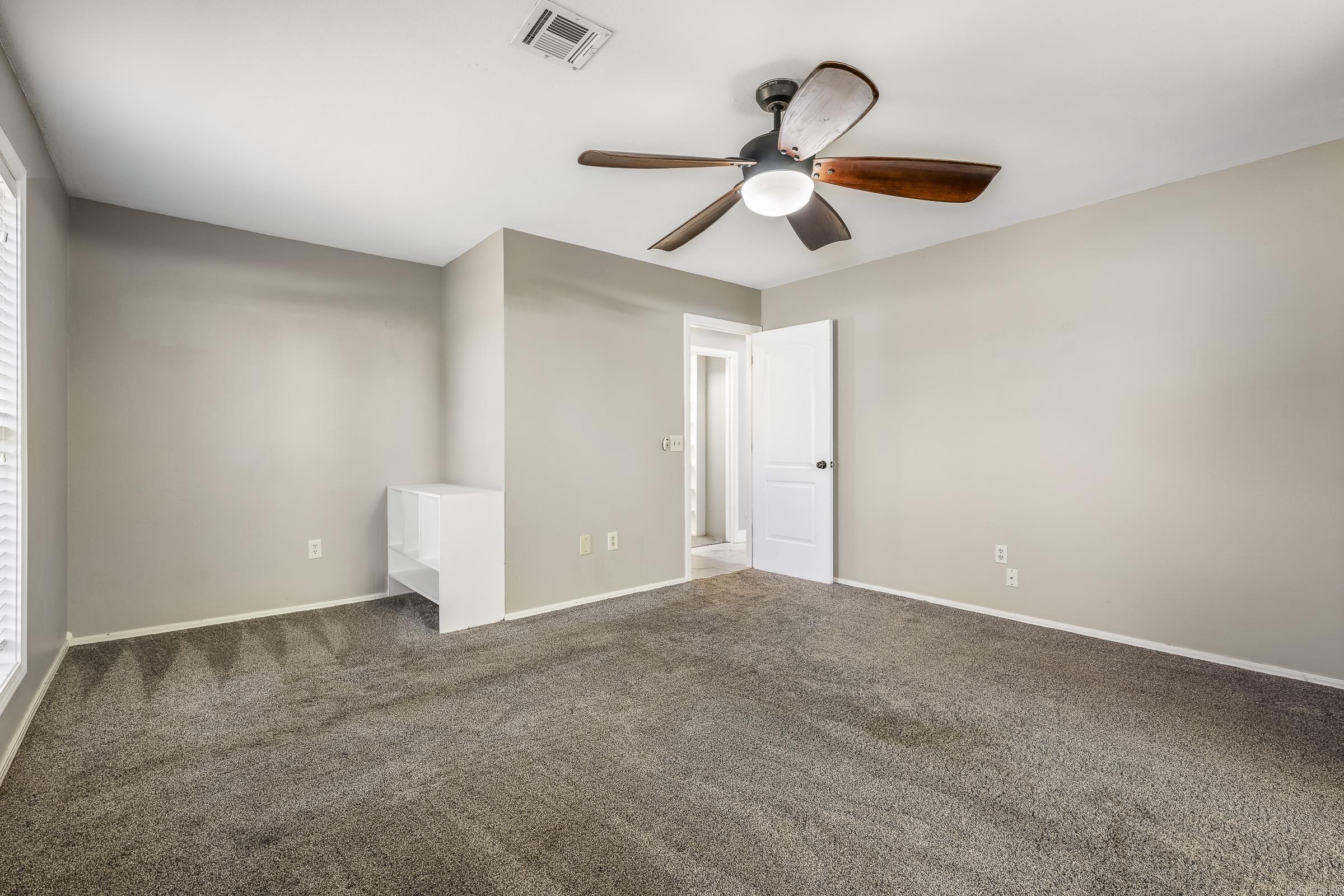 1408 W Callahan Drive Rogers, AR 72758