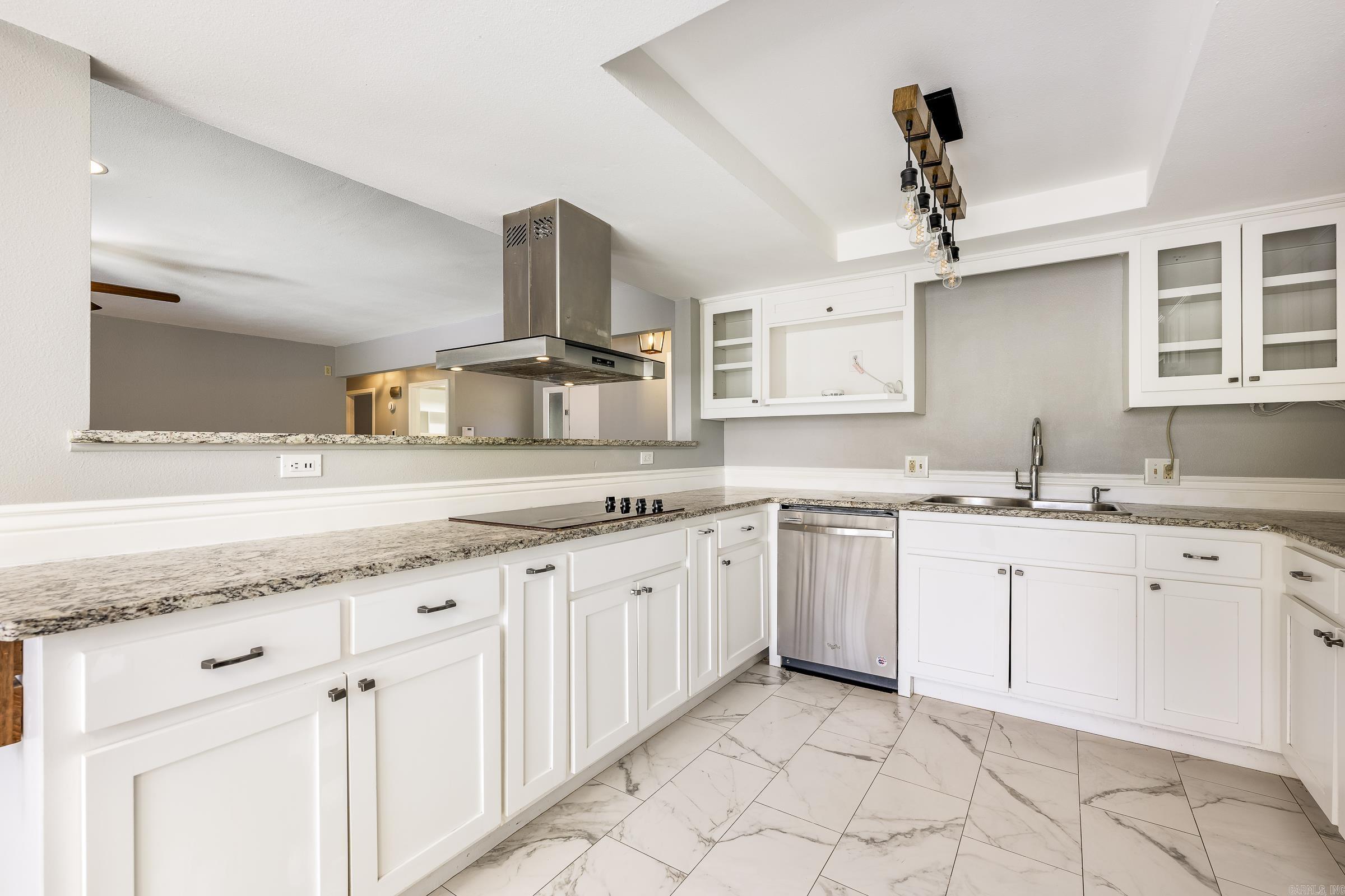 1408 W Callahan Drive Rogers, AR 72758