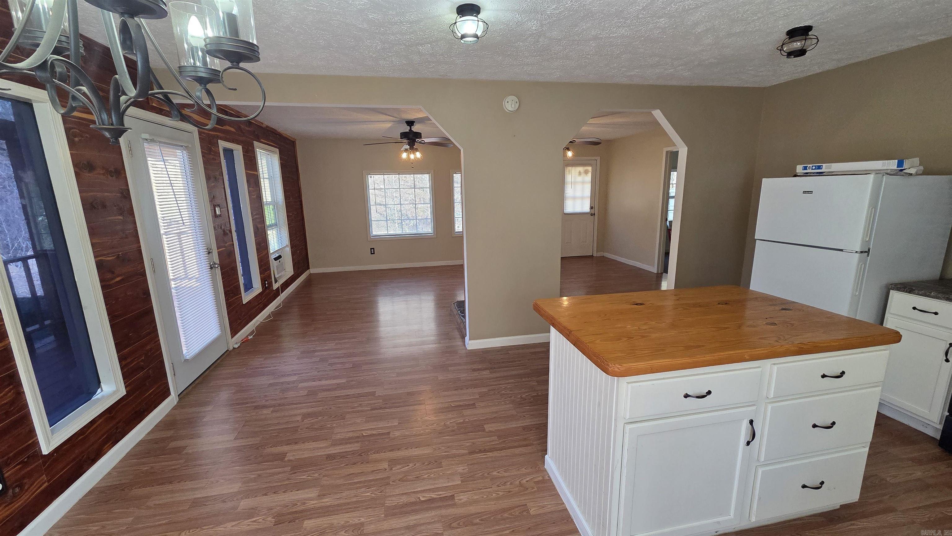 510 Good Spur Shirley, AR 72153