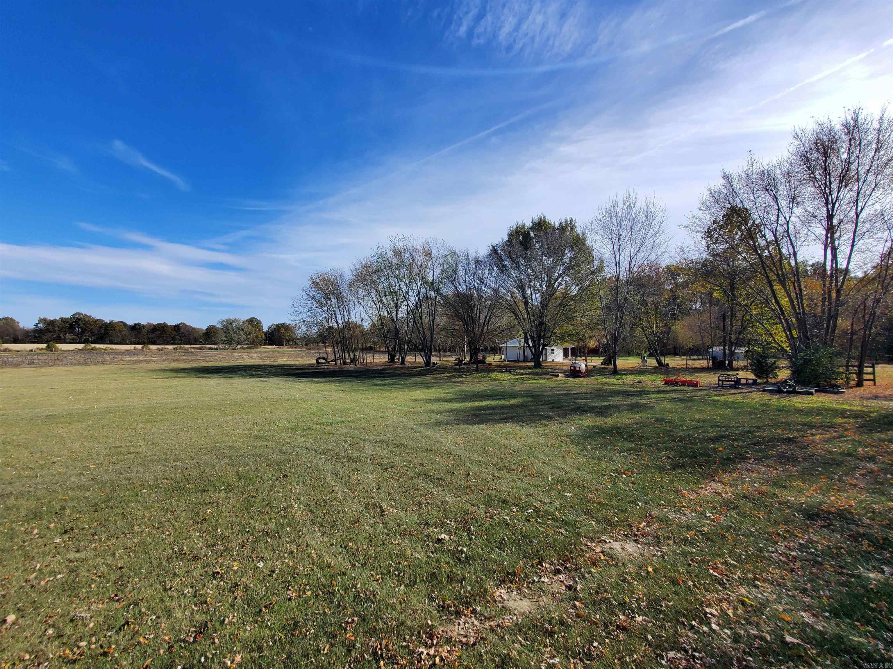 823 CR 352  Piggott, AR