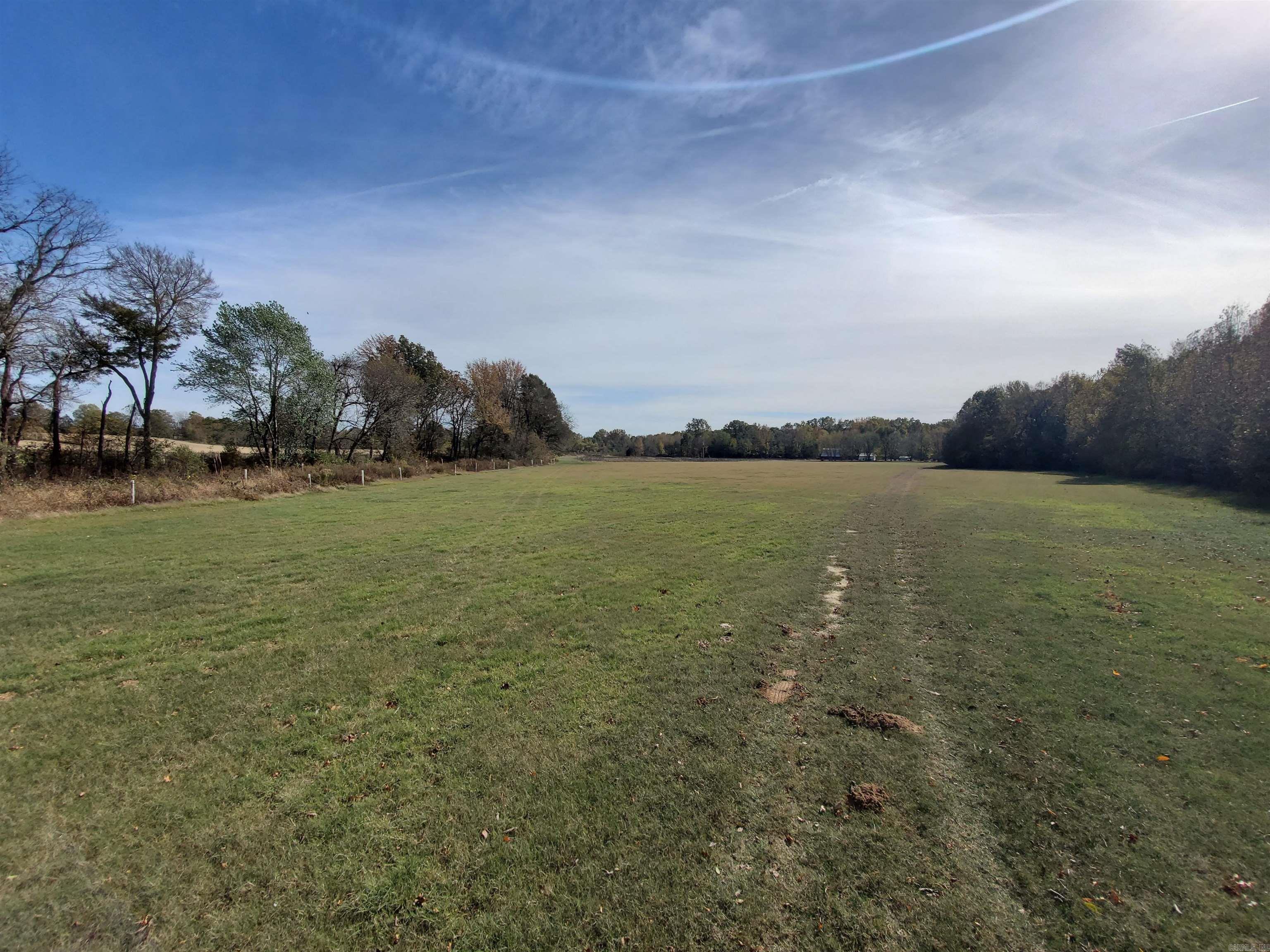 823 CR 352  Piggott, AR