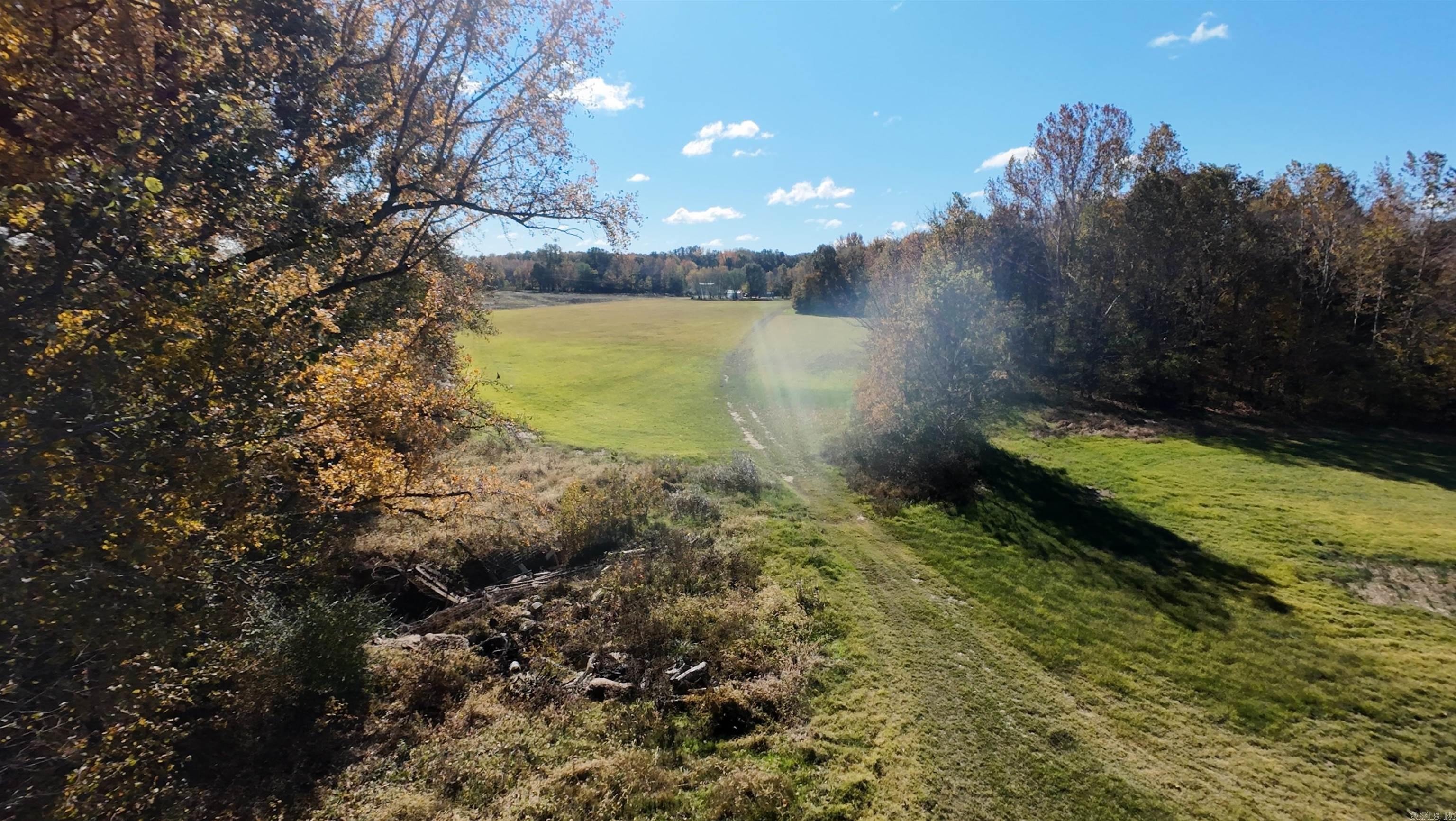 823 CR 352  Piggott, AR