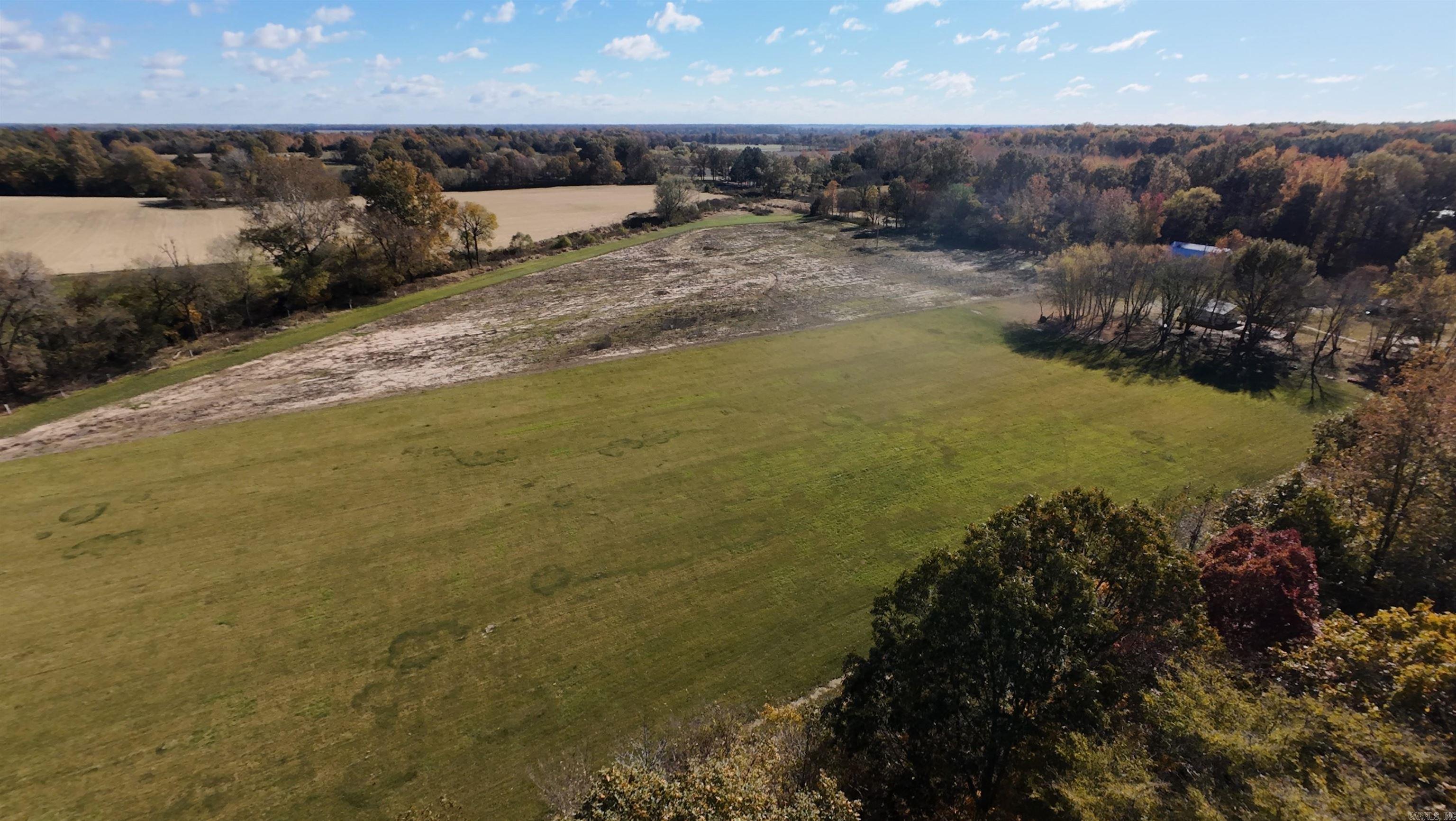 823 CR 352  Piggott, AR