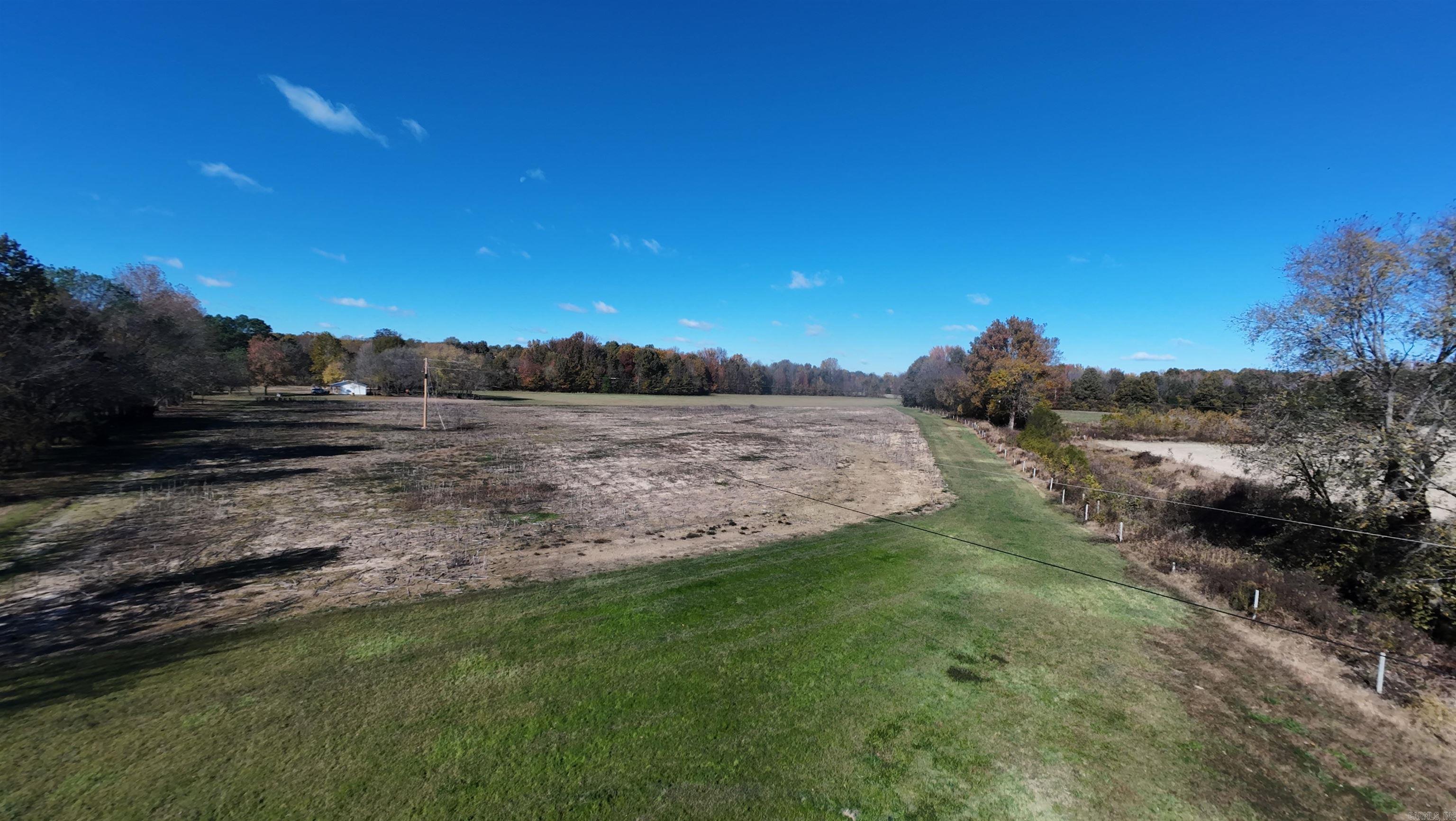 823 CR 352  Piggott, AR