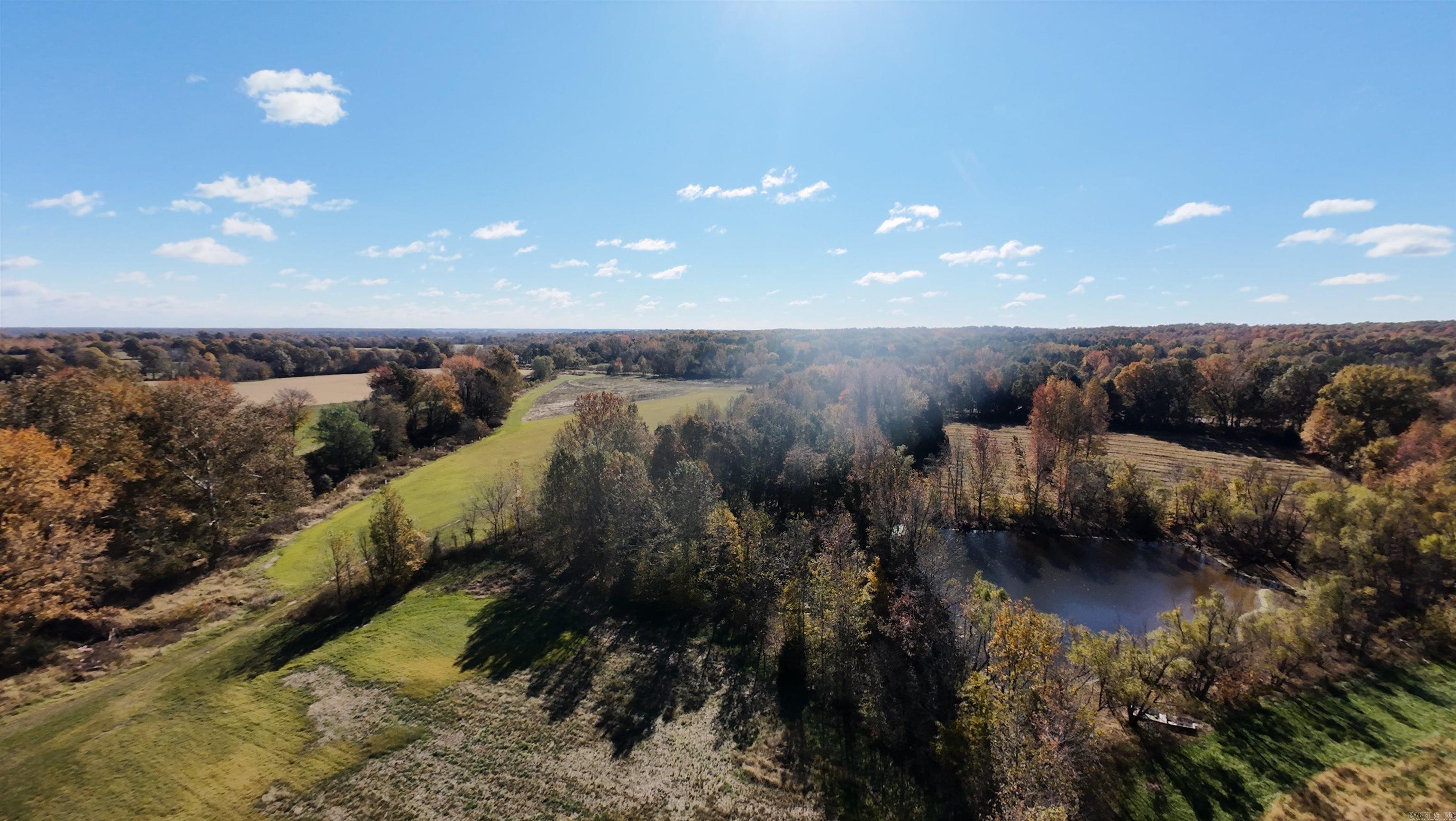 823 CR 352  Piggott, AR