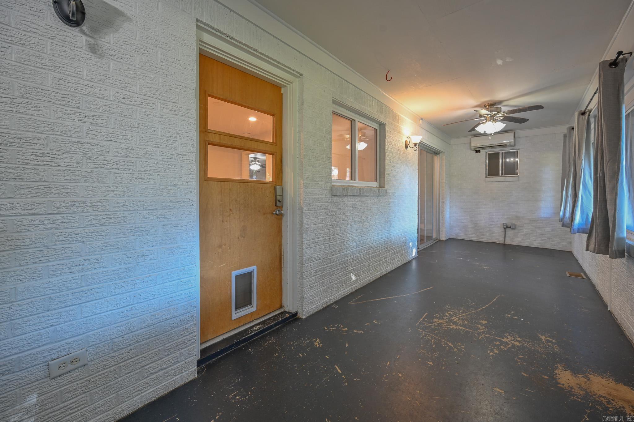 101 Eight St Mena, AR 71953