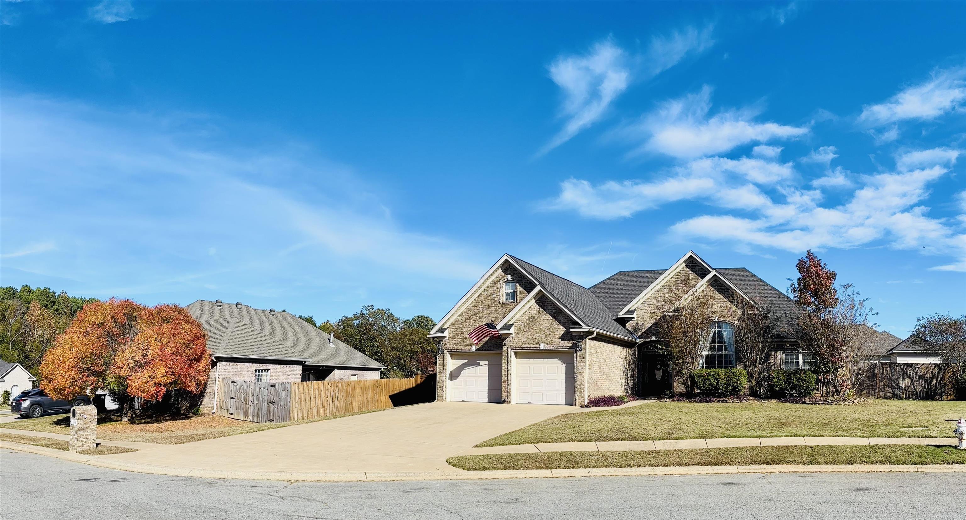 3858 Liberty Cove — photo 2