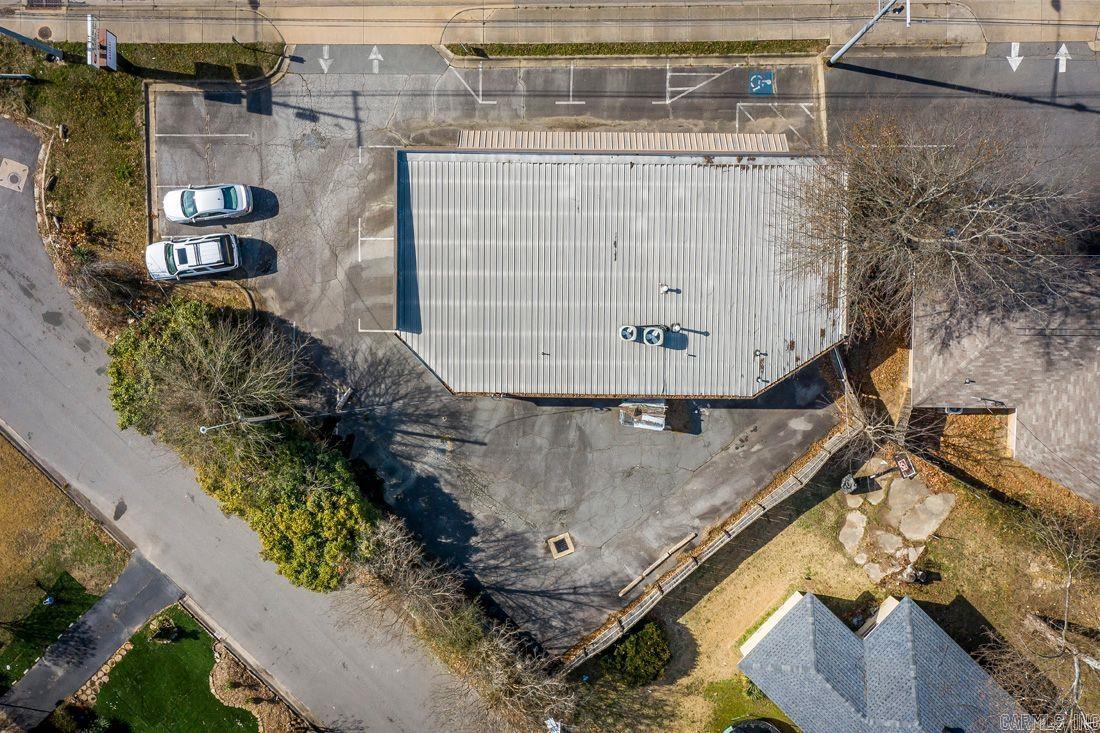 1425 S University Ave  Little Rock, AR