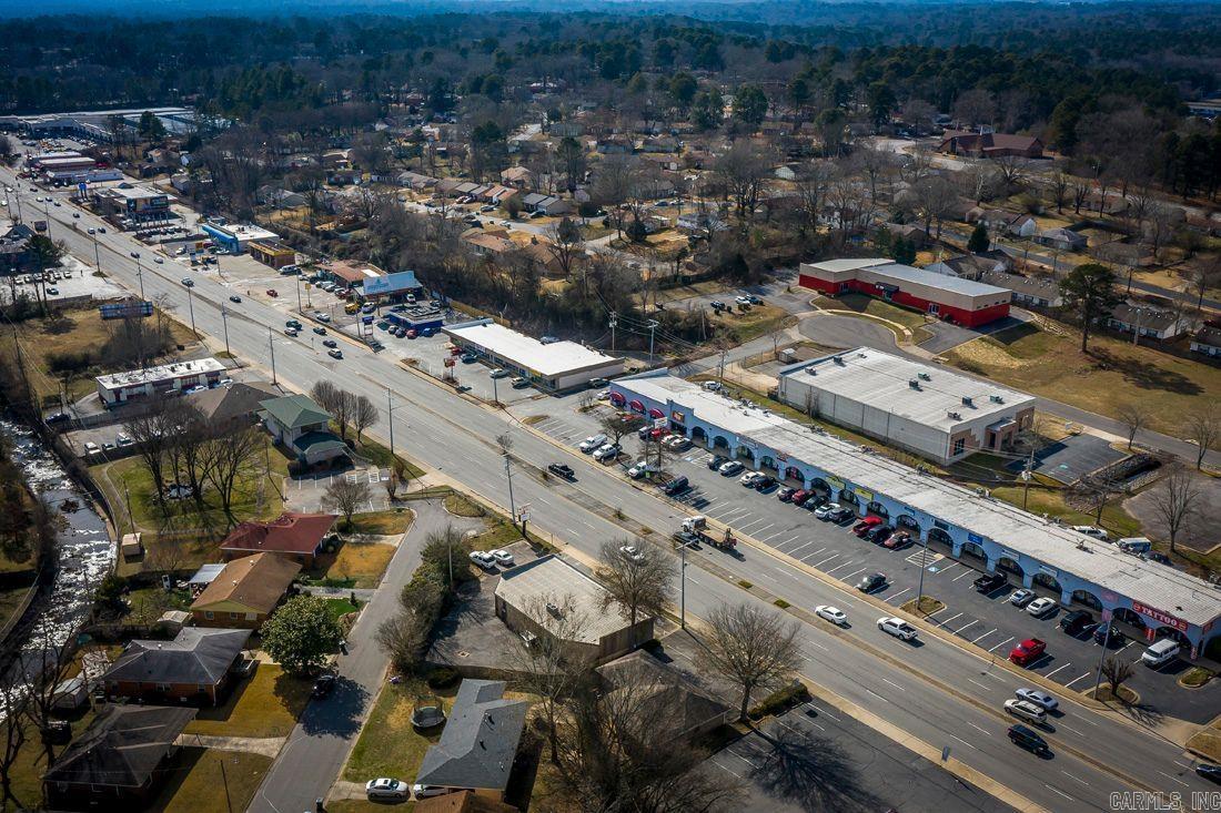 1425 S University Ave  Little Rock, AR