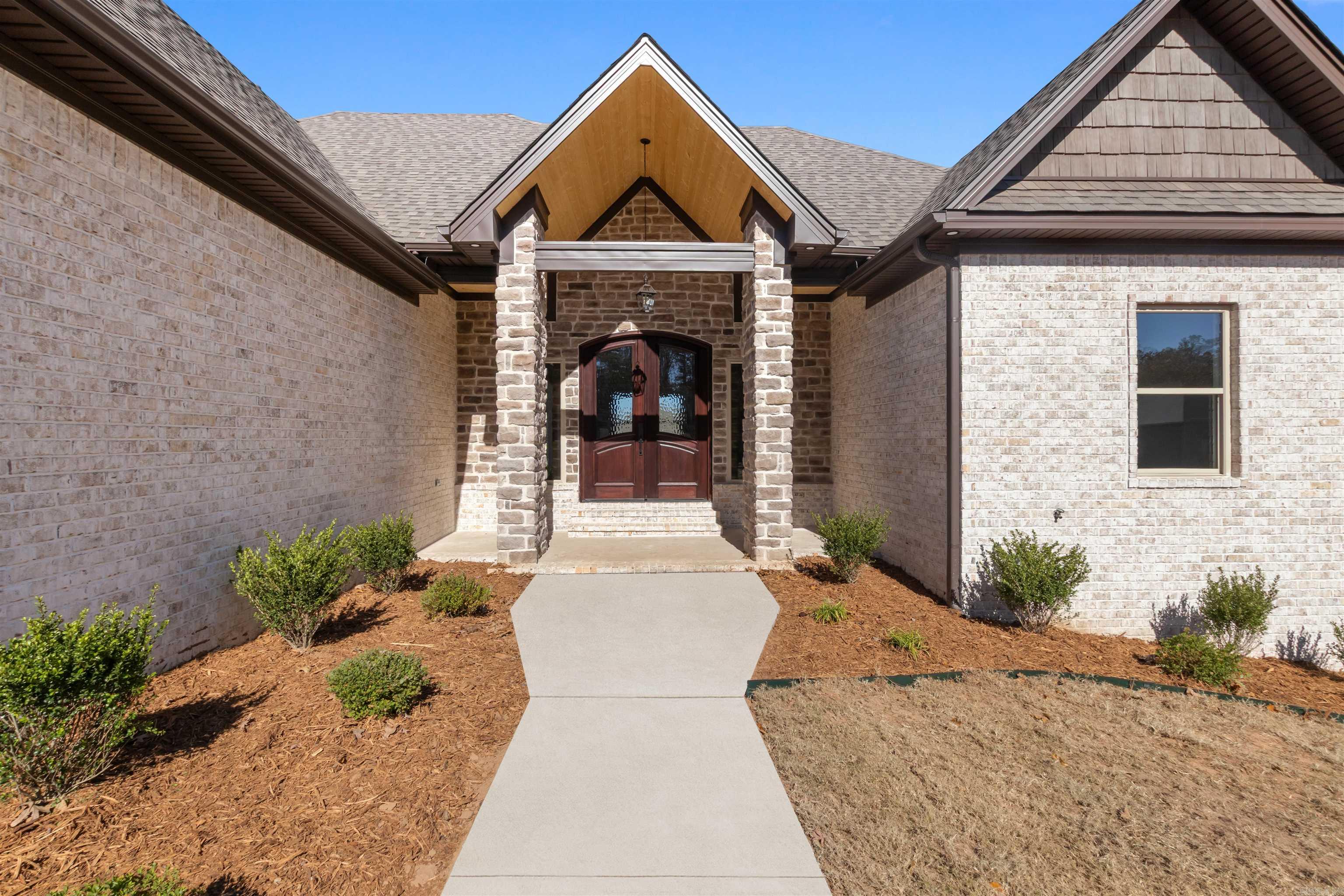 9368 Wooddale  Sherwood, AR