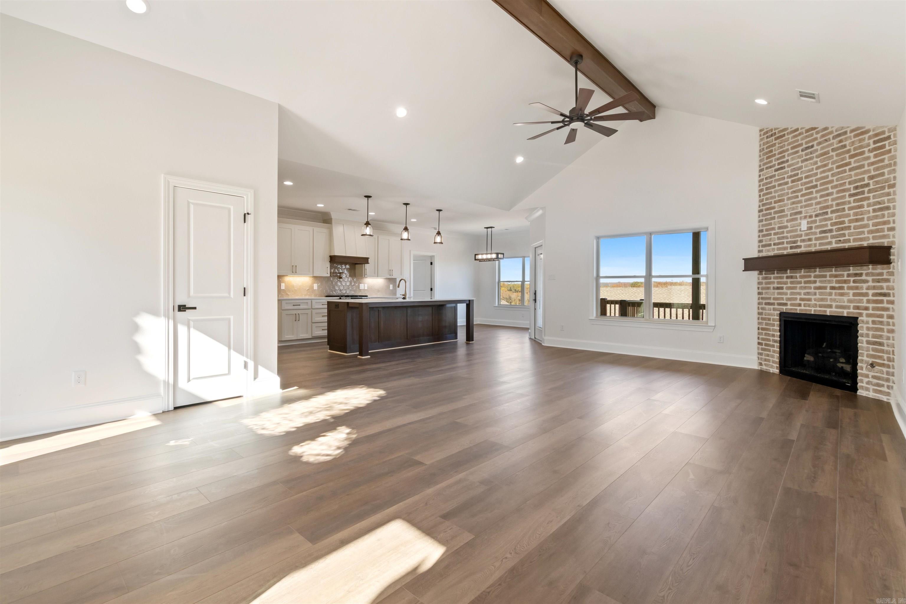 9368 Wooddale  Sherwood, AR