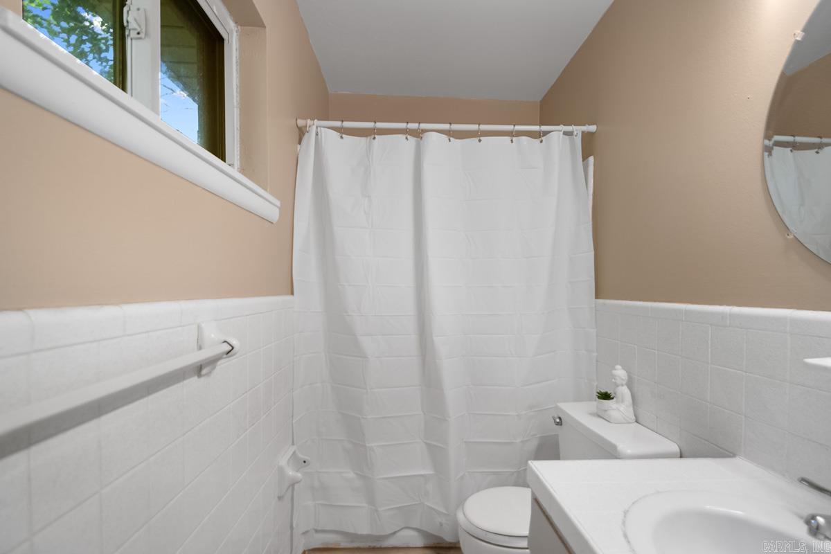 9312 Cloverhill  Little Rock, AR