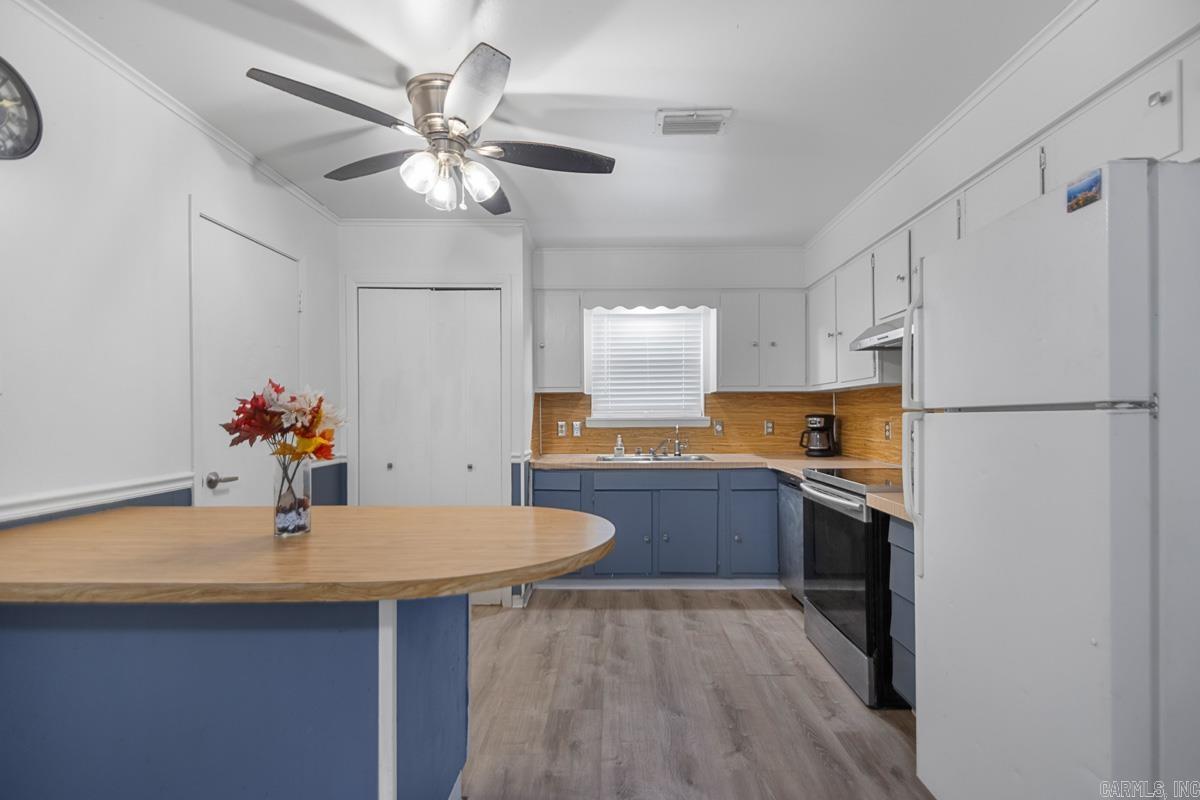 9312 Cloverhill  Little Rock, AR