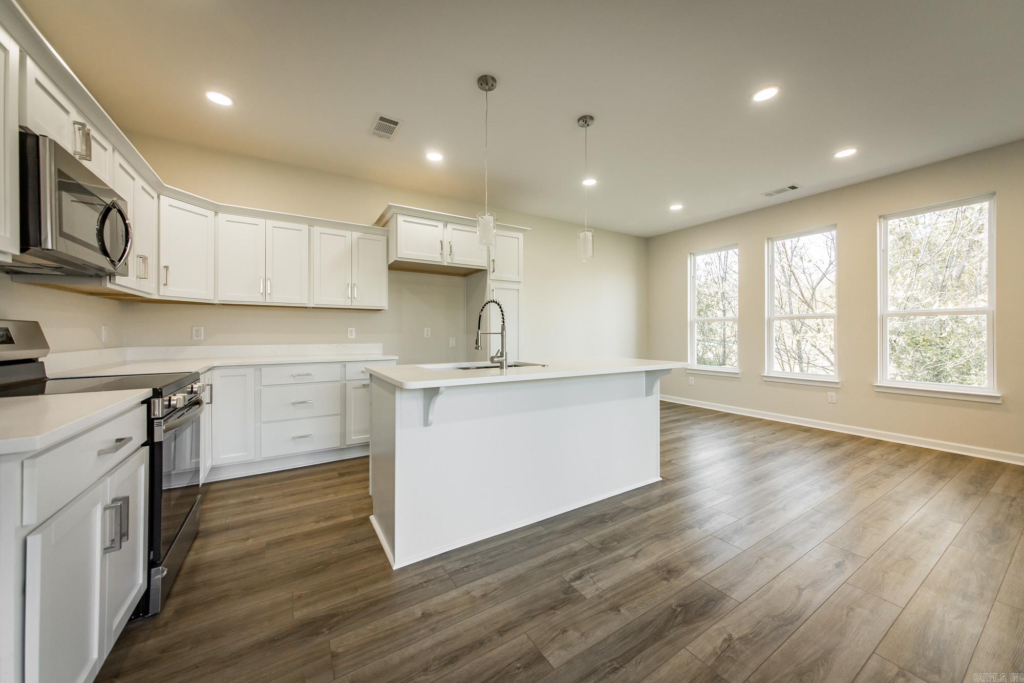 31 N Winkley Shoals  Heber Springs, AR