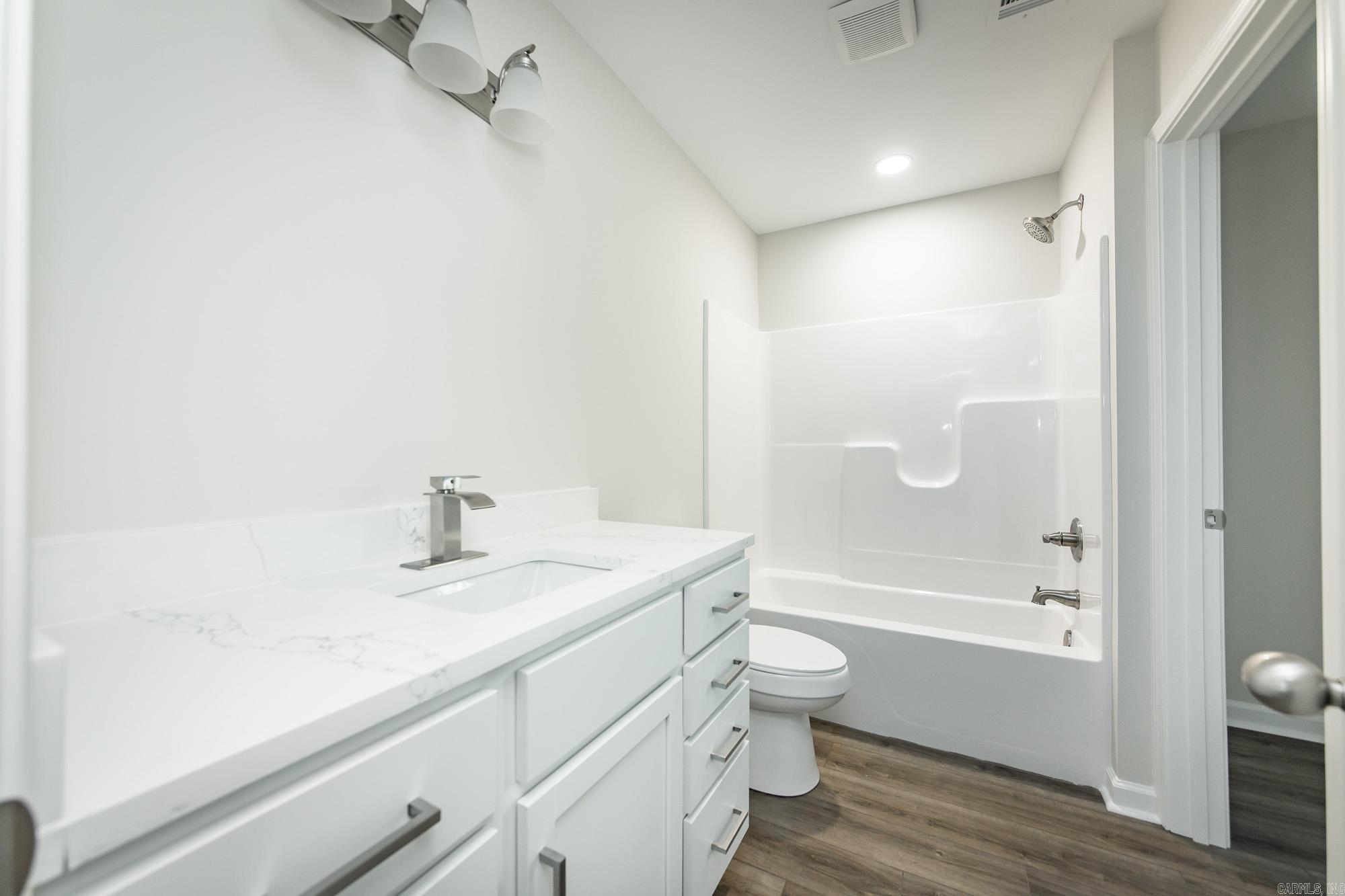 29 N Winkley Shoals  Heber Springs, AR