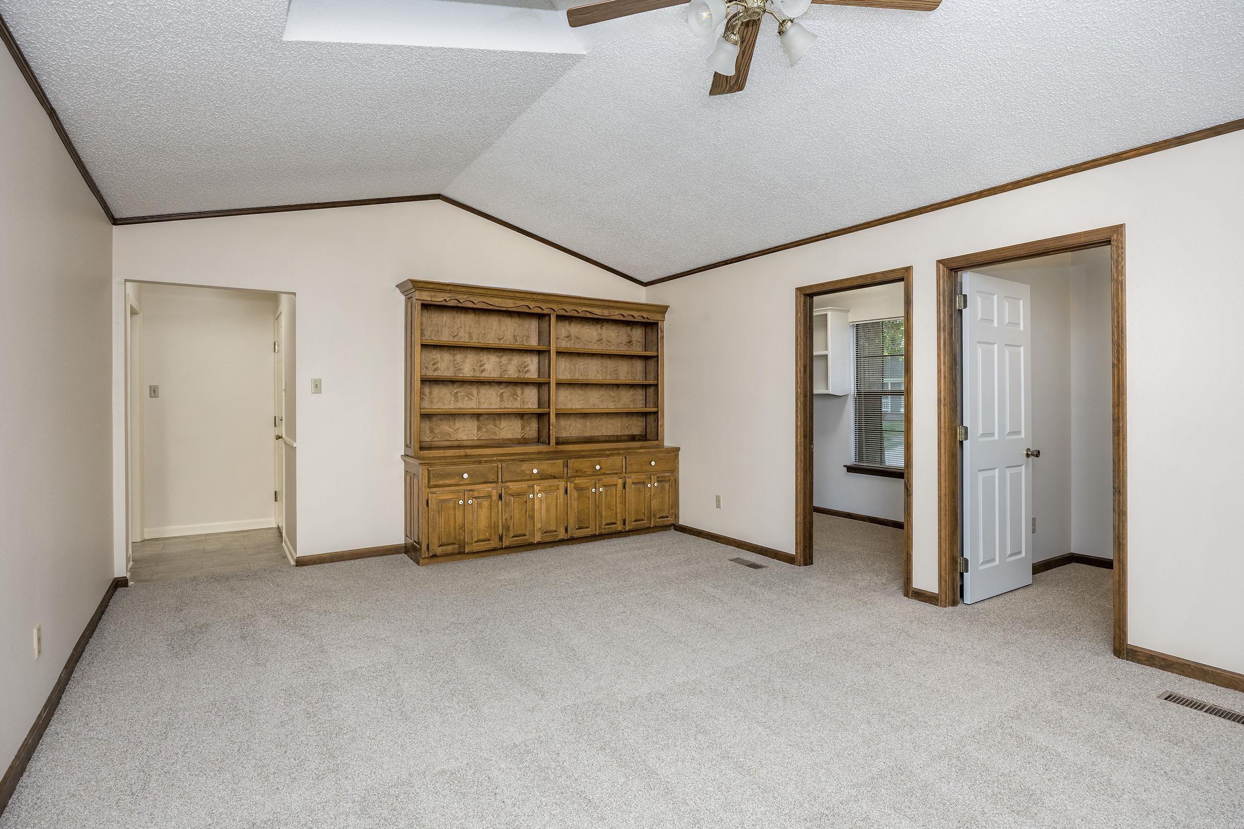 2101 Hickory Nut Court Little Rock, AR 72211