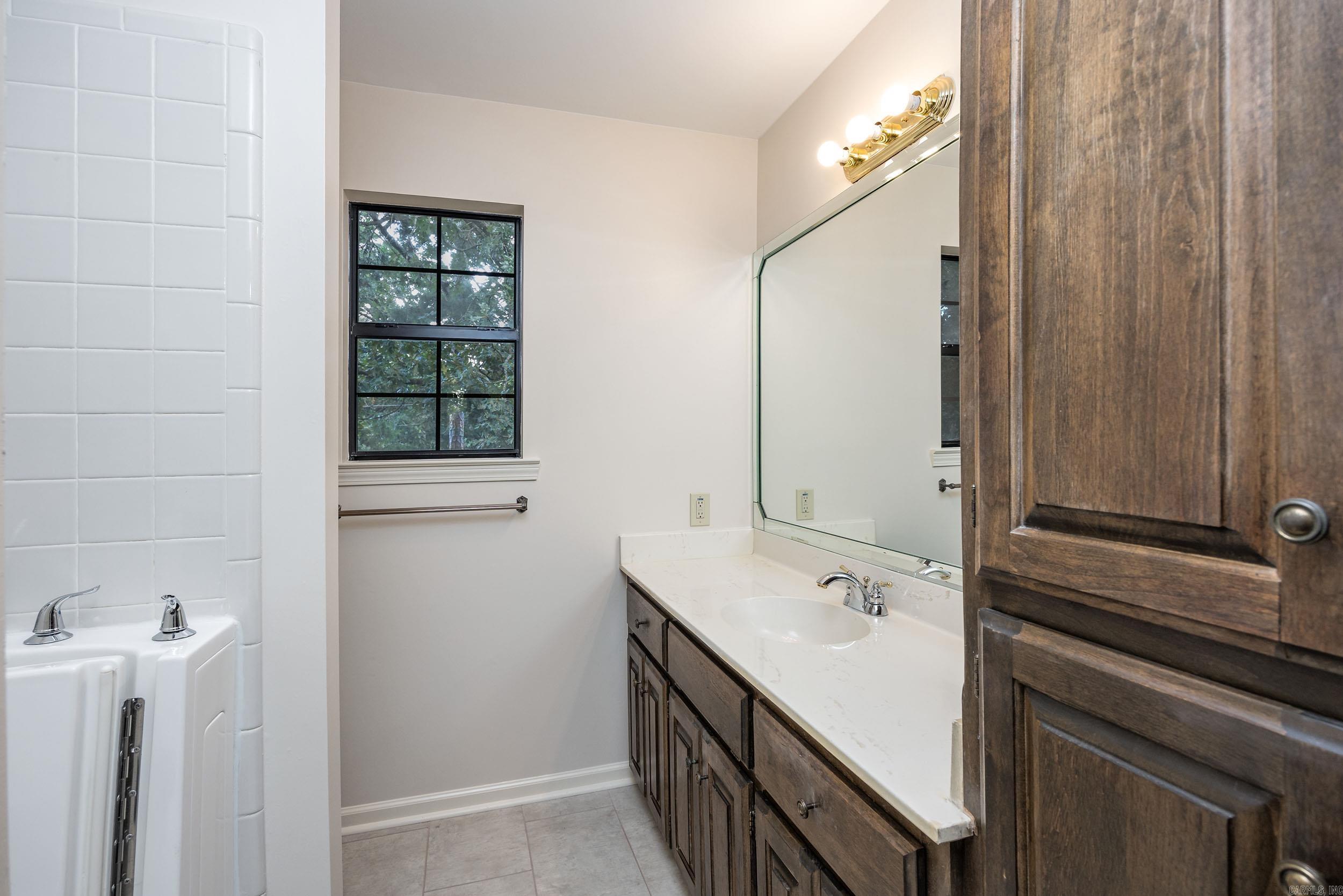 2101 Hickory Nut Court Little Rock, AR 72211