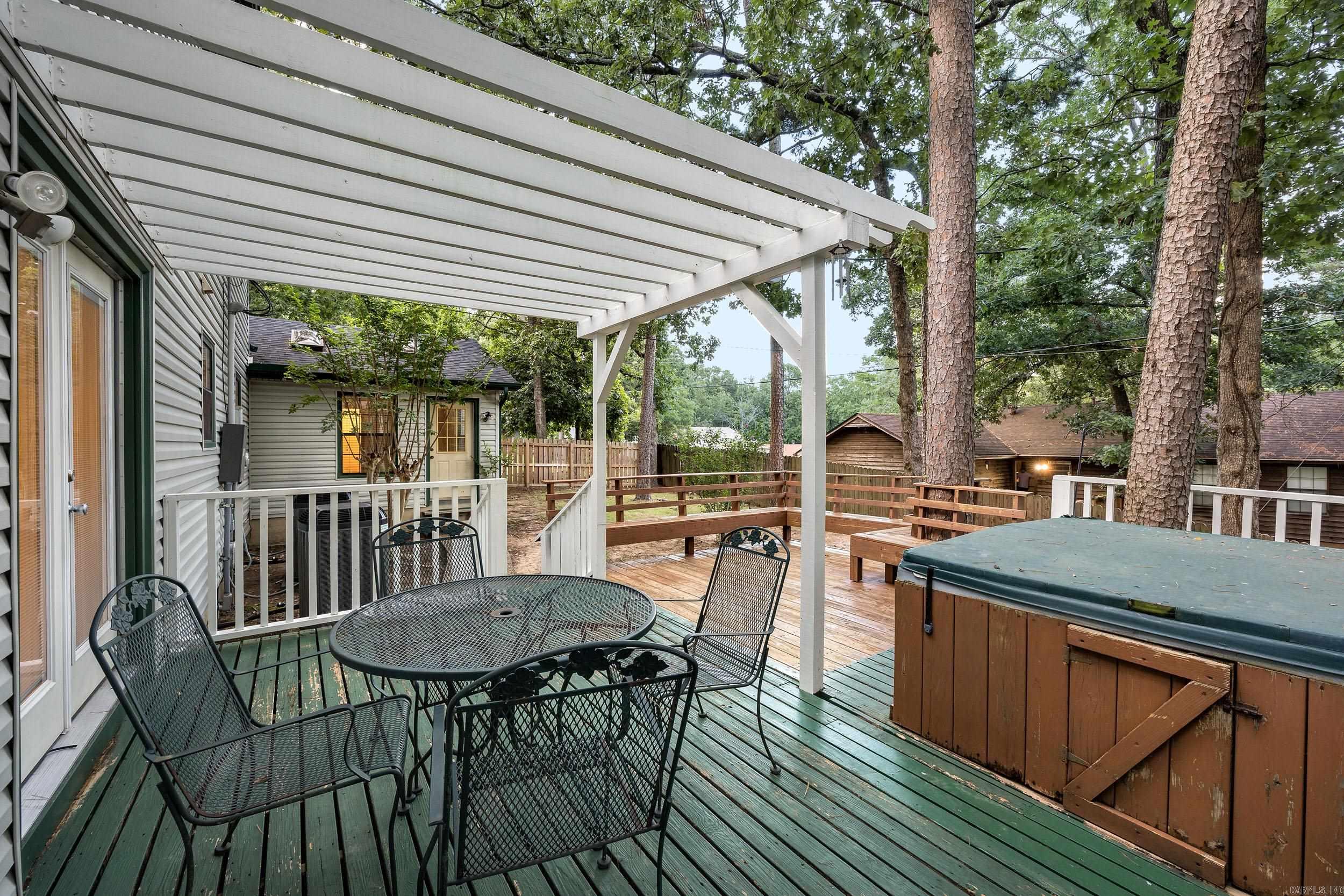 2101 Hickory Nut Court Little Rock, AR 72211