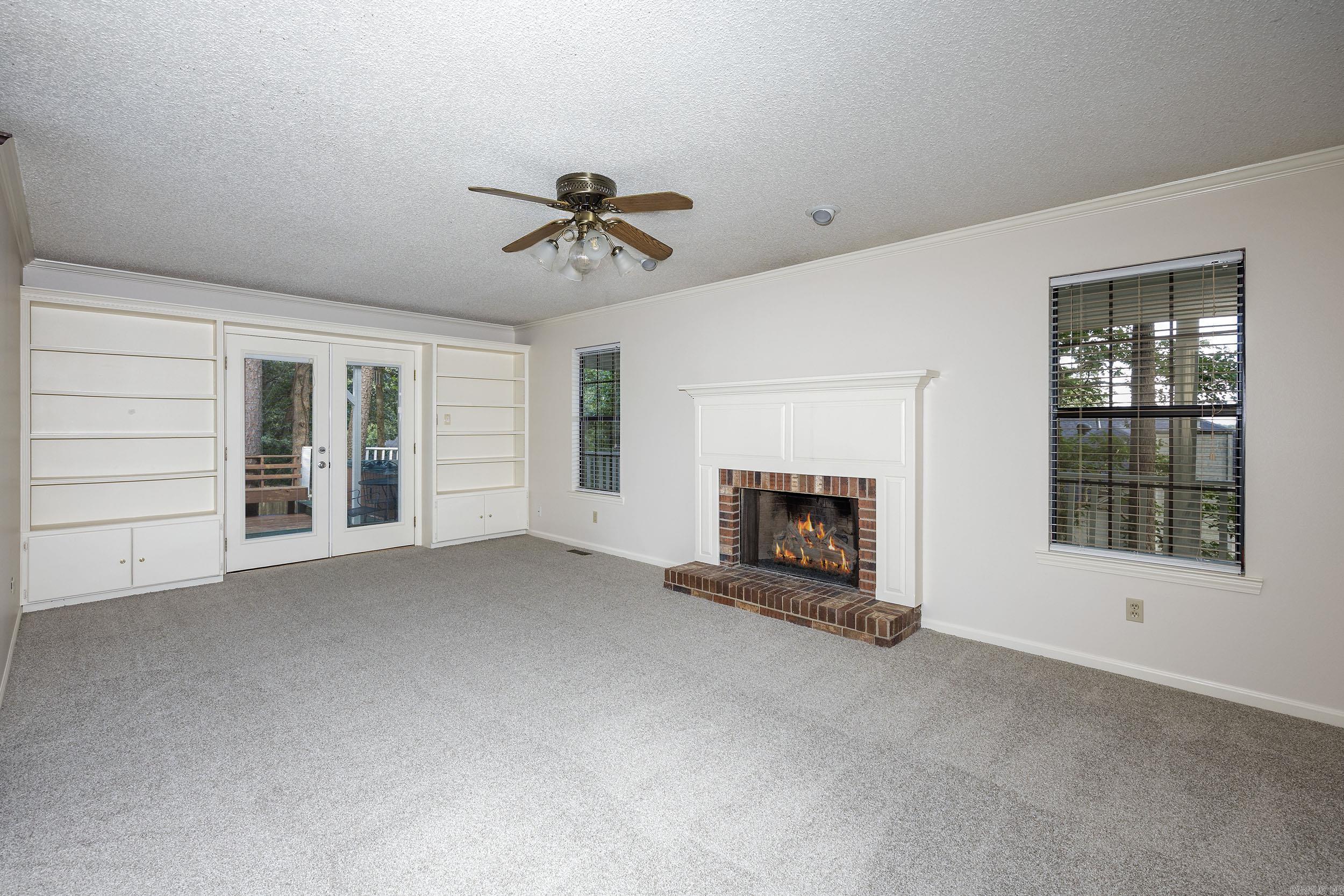 2101 Hickory Nut Court Little Rock, AR 72211