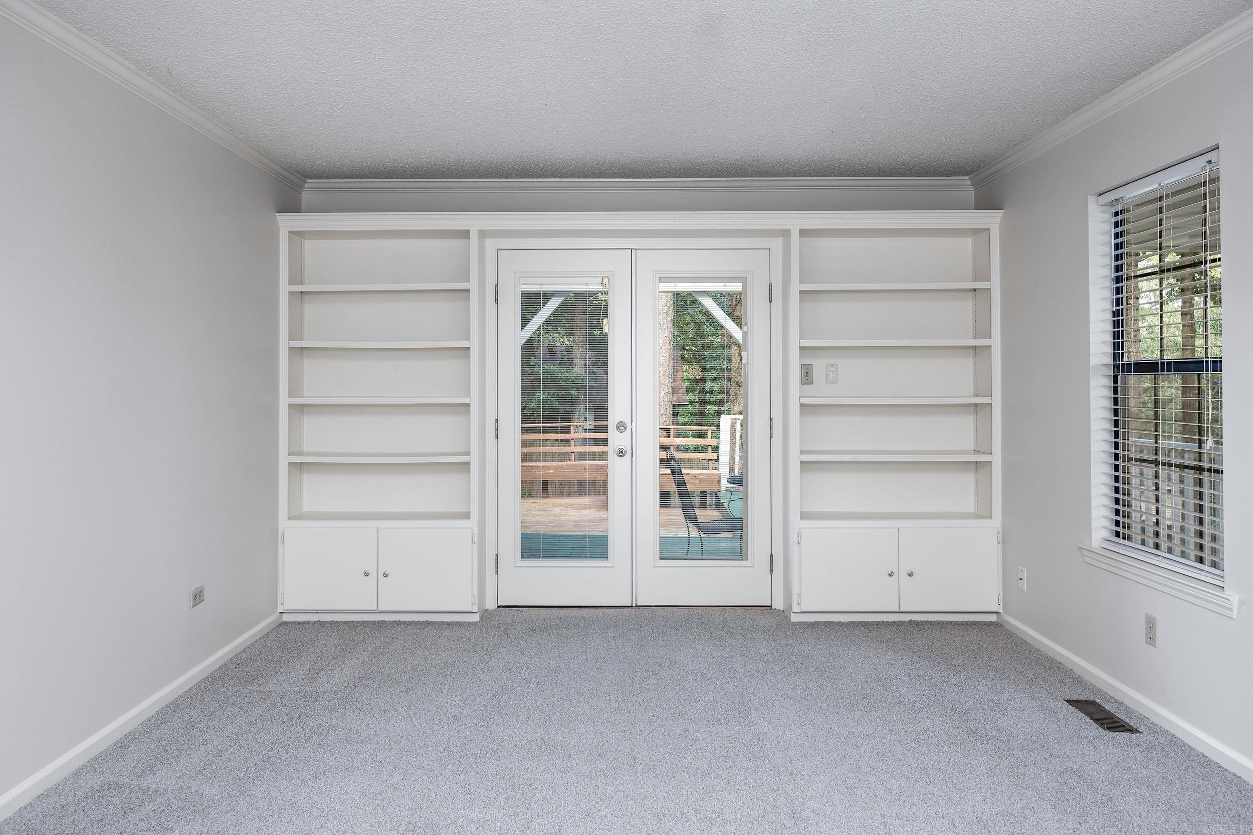 2101 Hickory Nut Court Little Rock, AR 72211