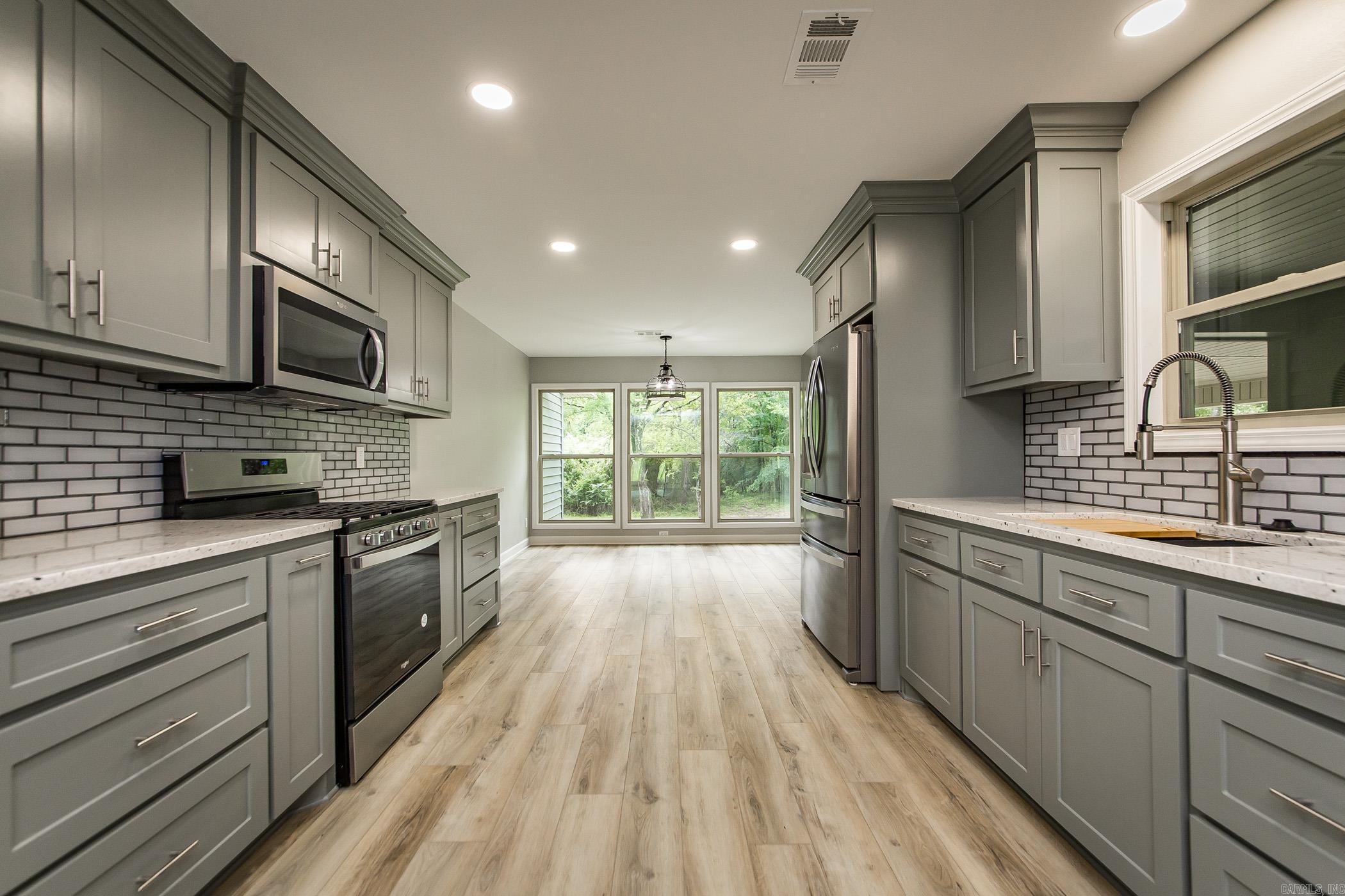 1491 Southfork Road Gurdon, AR 71743