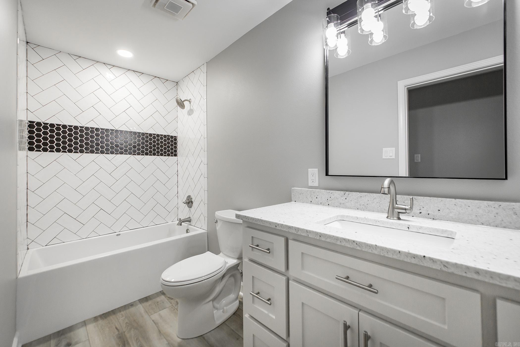 1491 Southfork Road Gurdon, AR 71743